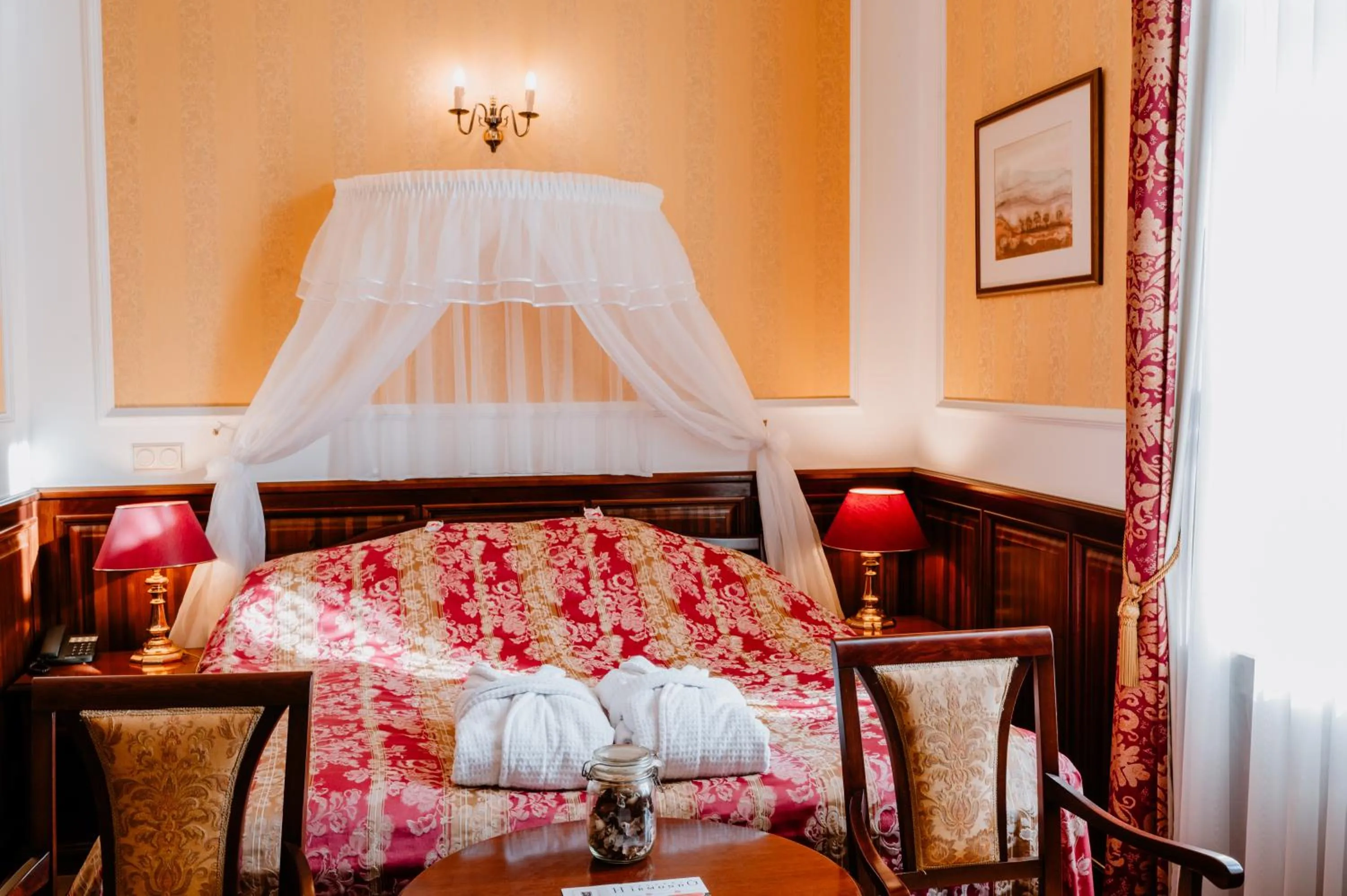 Bed in Kastélyhotel Sasvár Resort