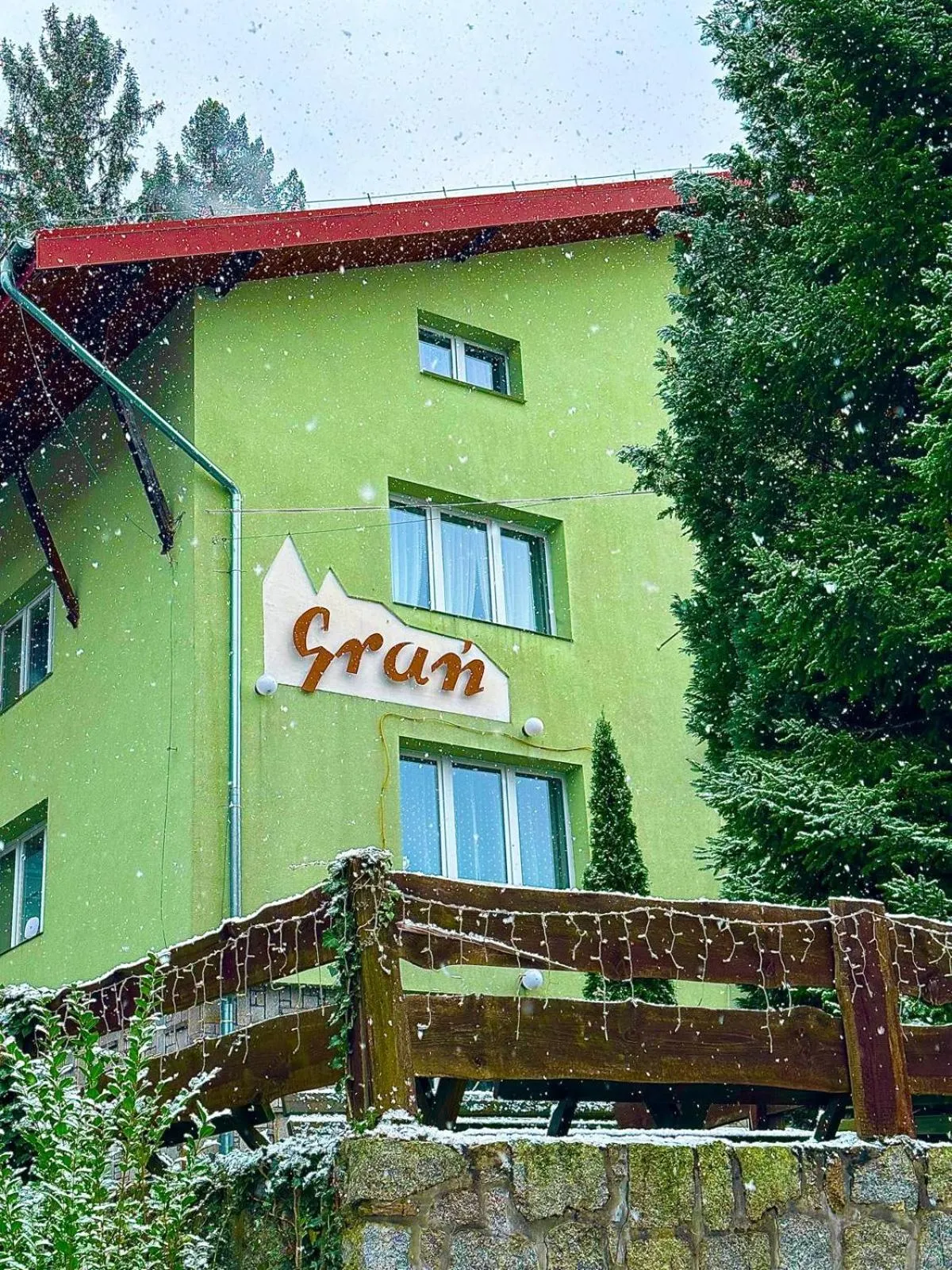Property building in Pensjonat Grań