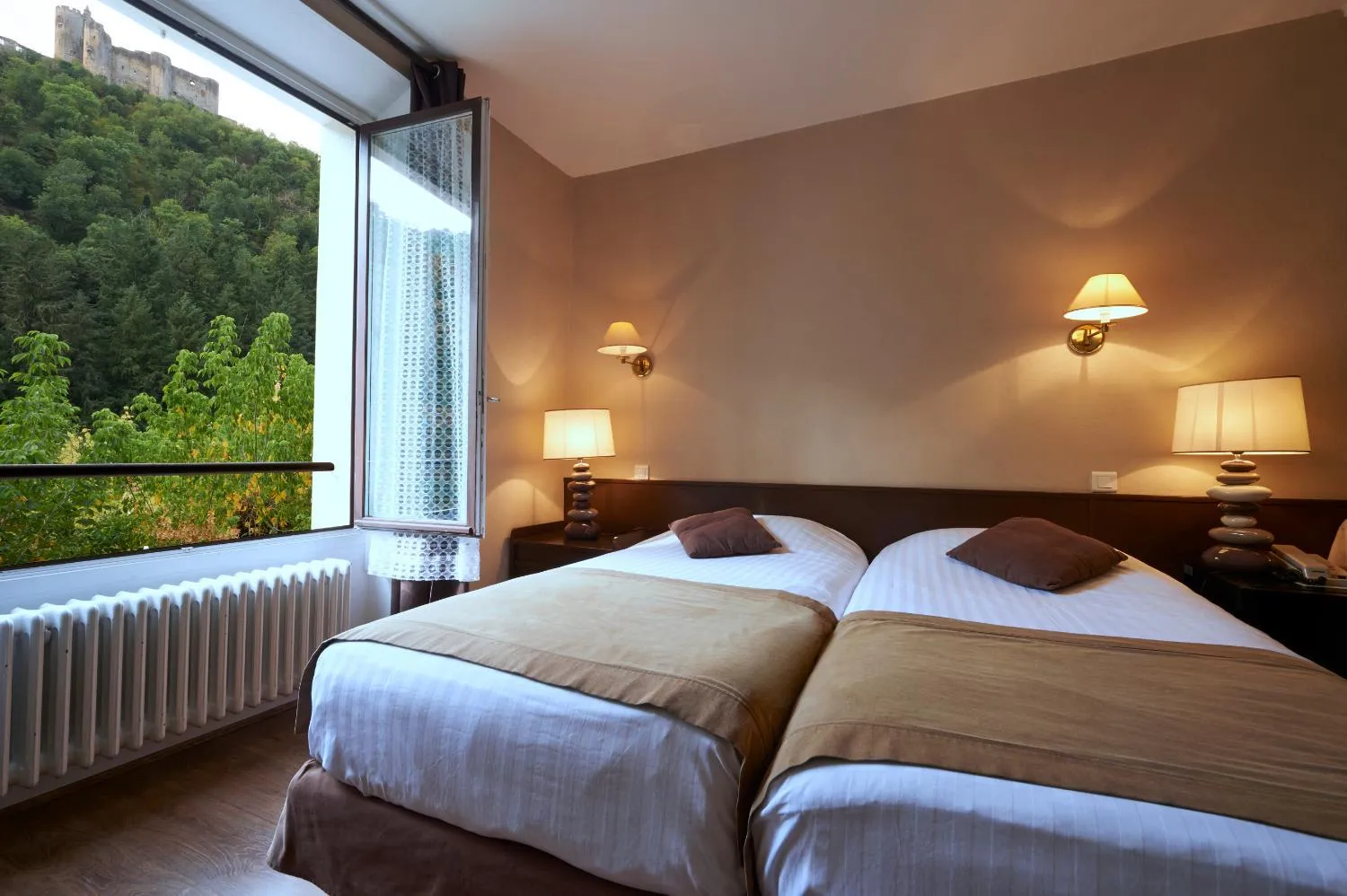 Logis Hôtel Le Belle Rive