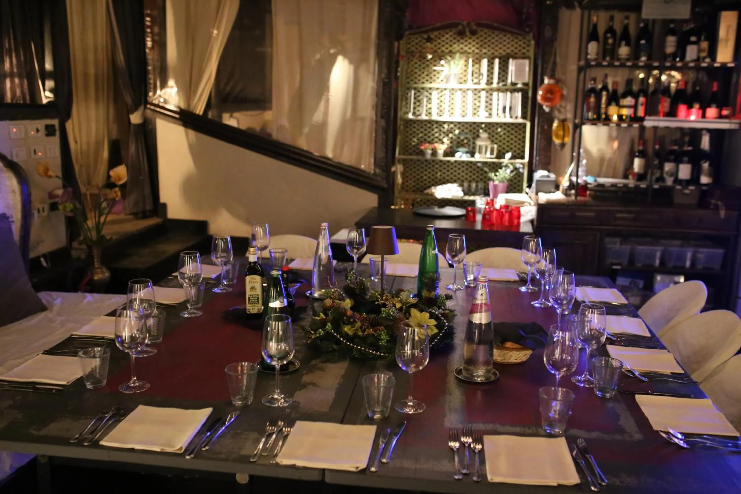 Restaurant/places to eat in Almanuda Naturist Village