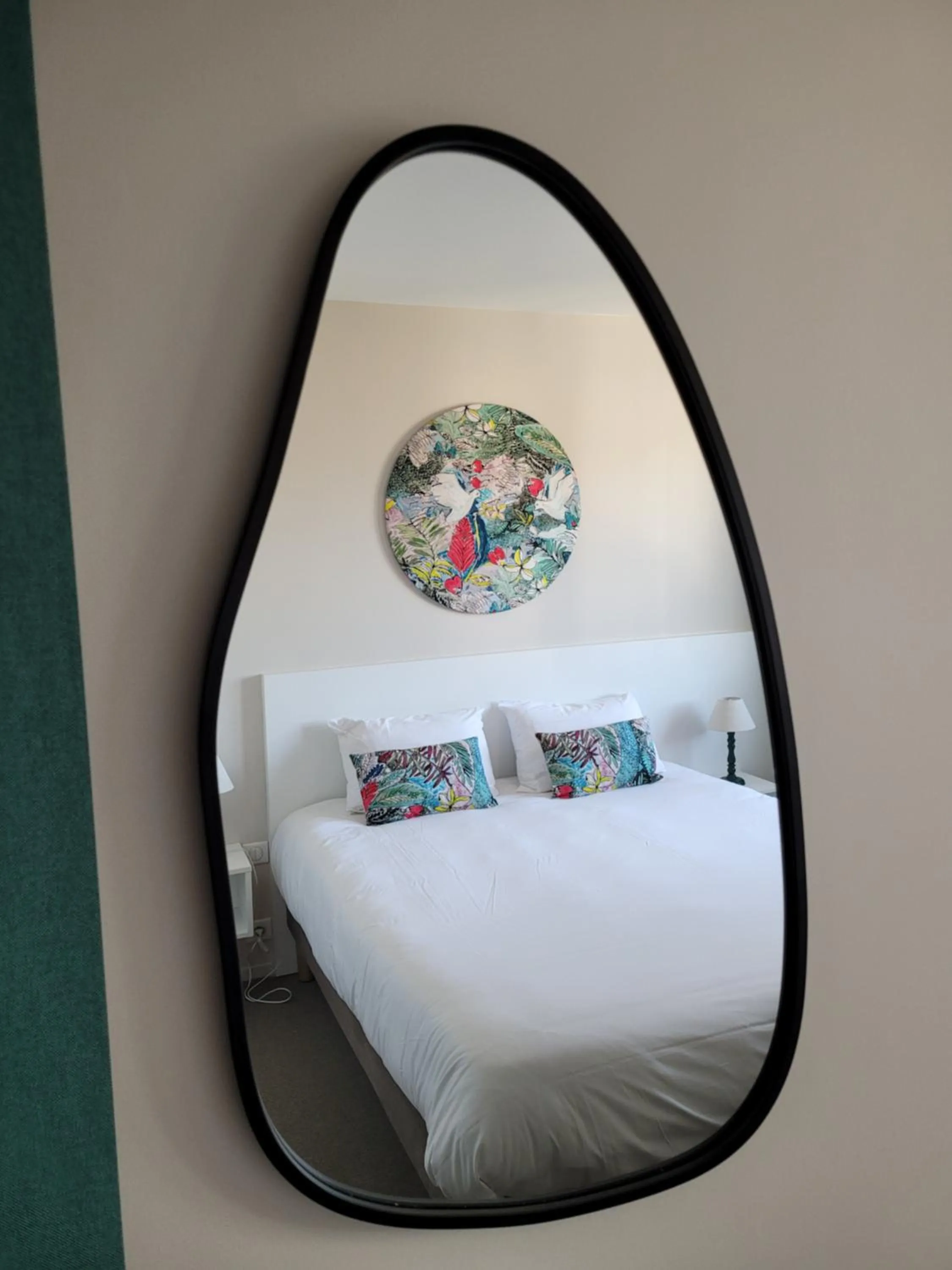 Bed in Hôtel Port Haliguen