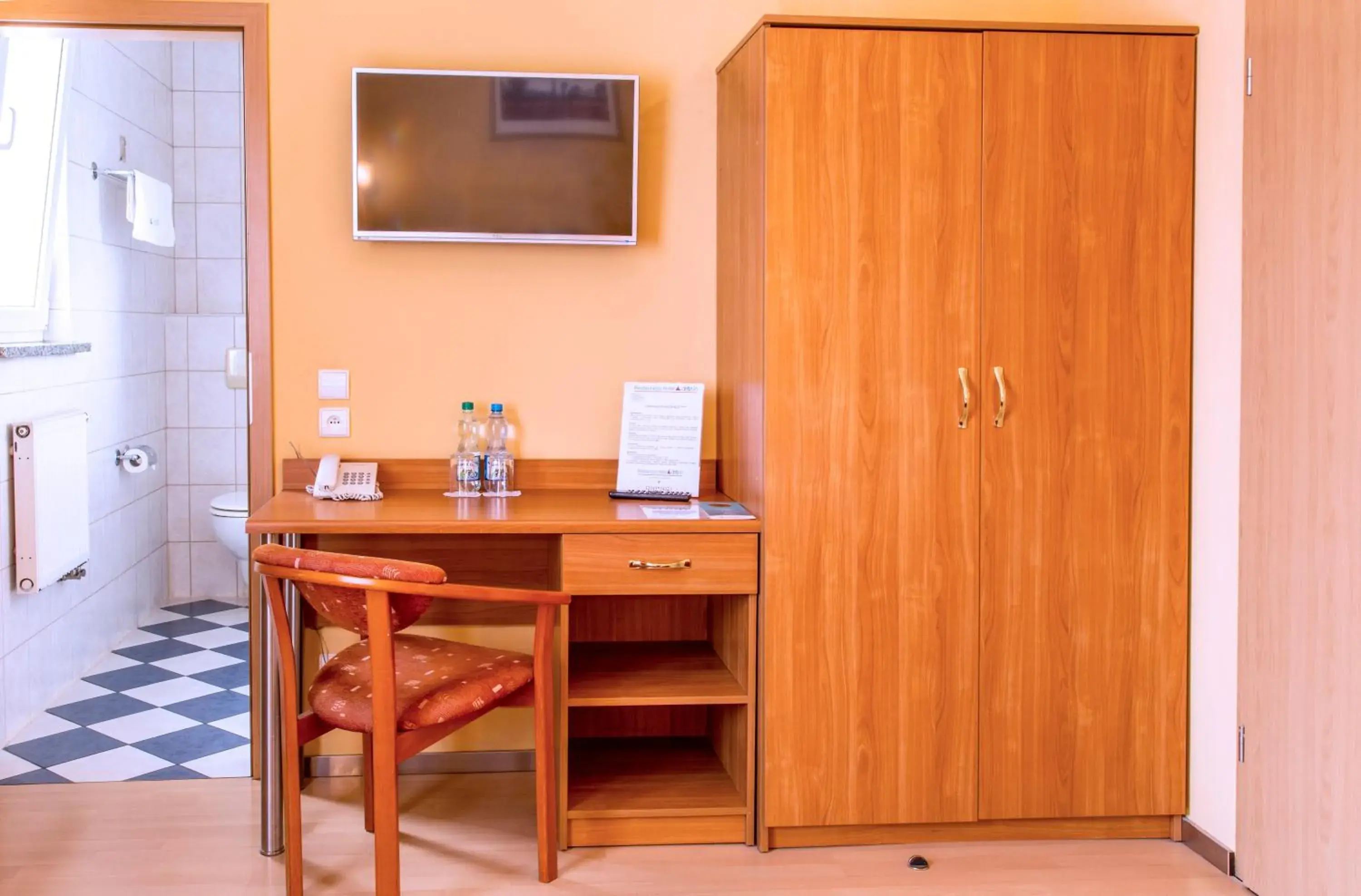 Standard Single Room in Delta In Standard Single Room in Delta In