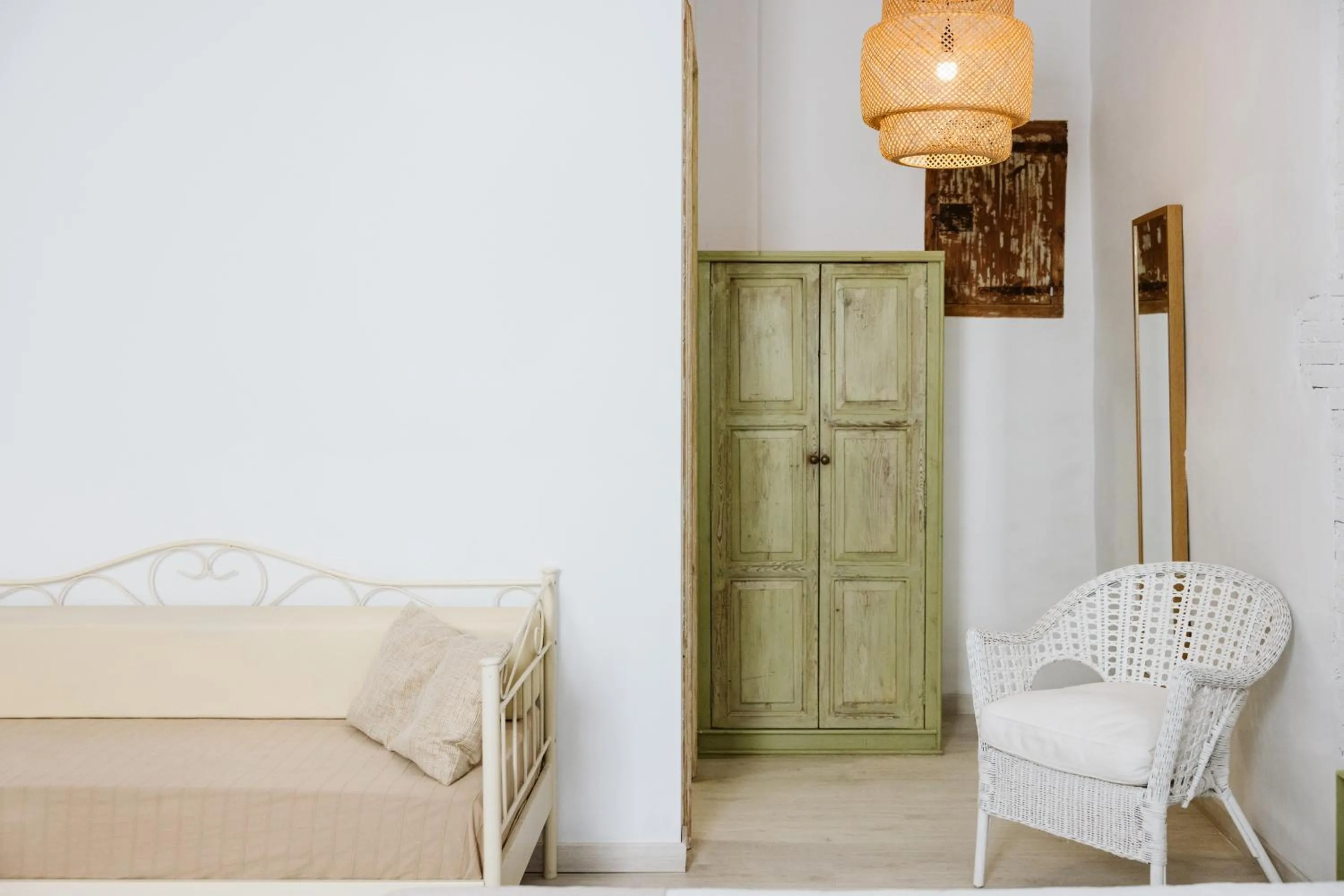 Bed in OttoH Charm Stay