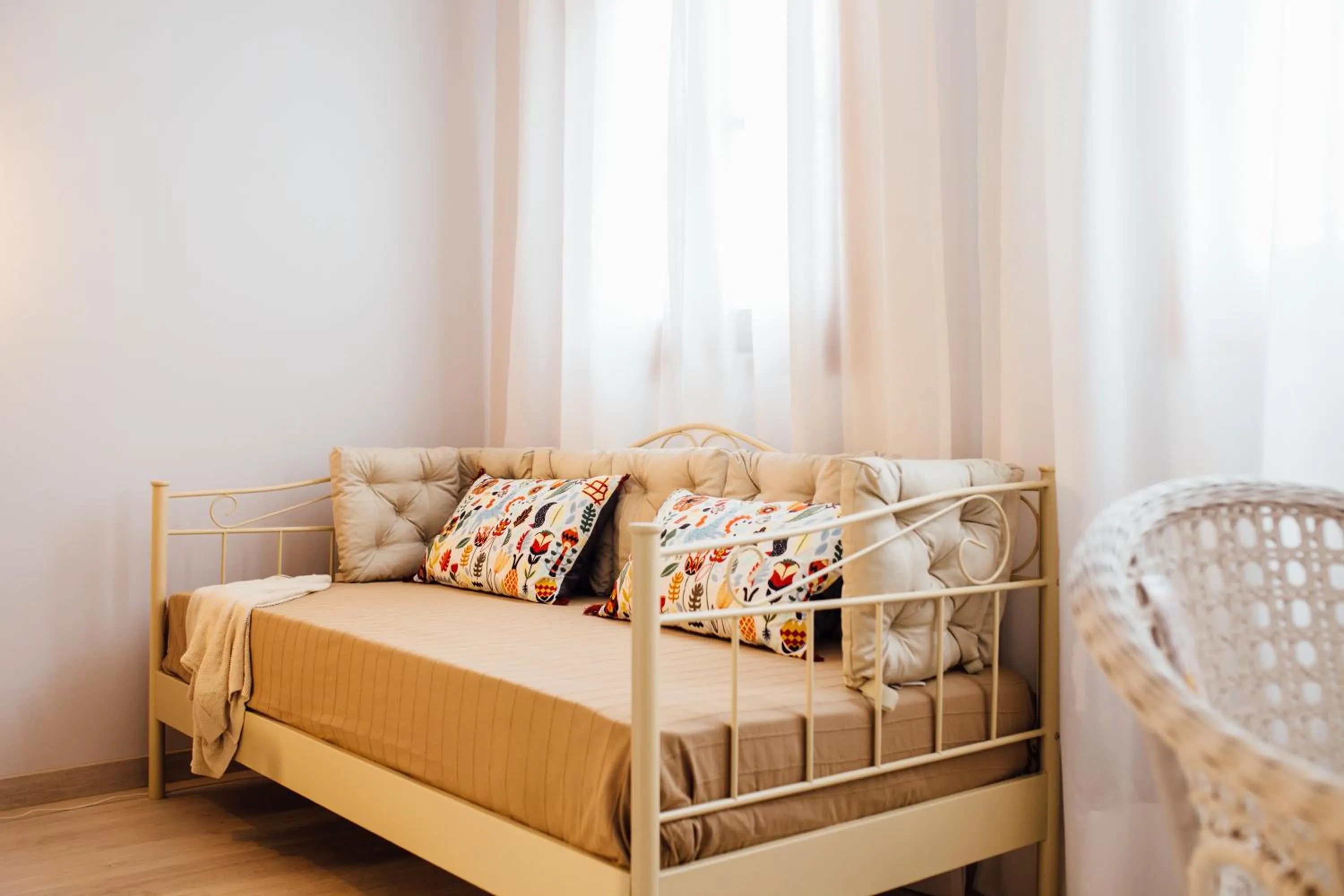 Decorative detail, Bed in OttoH Charm Stay