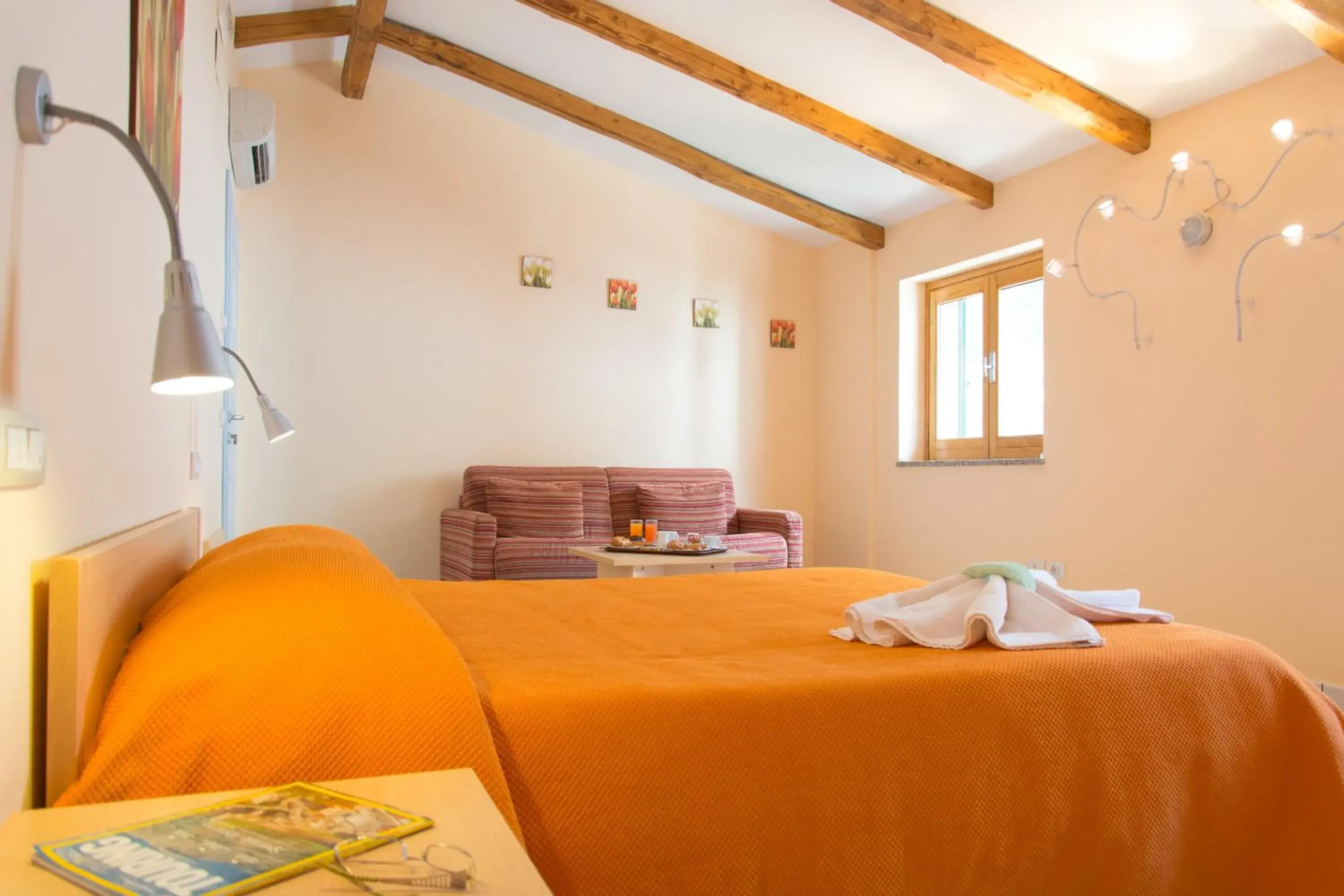 Superior Double Room in Minihotel IRIS Superior Double Room in Minihotel IRIS