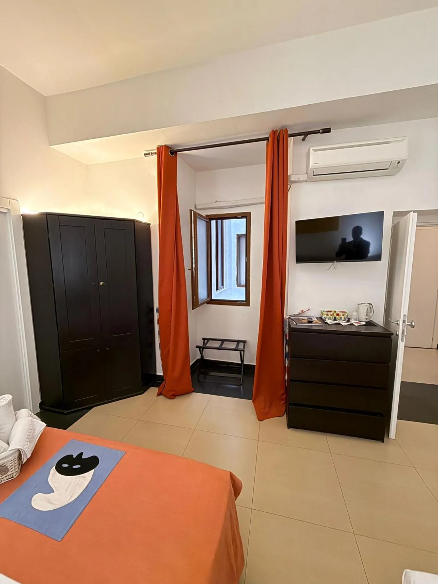 Photo of the whole room, Bed in Hotel Plebiscito Aparthotel