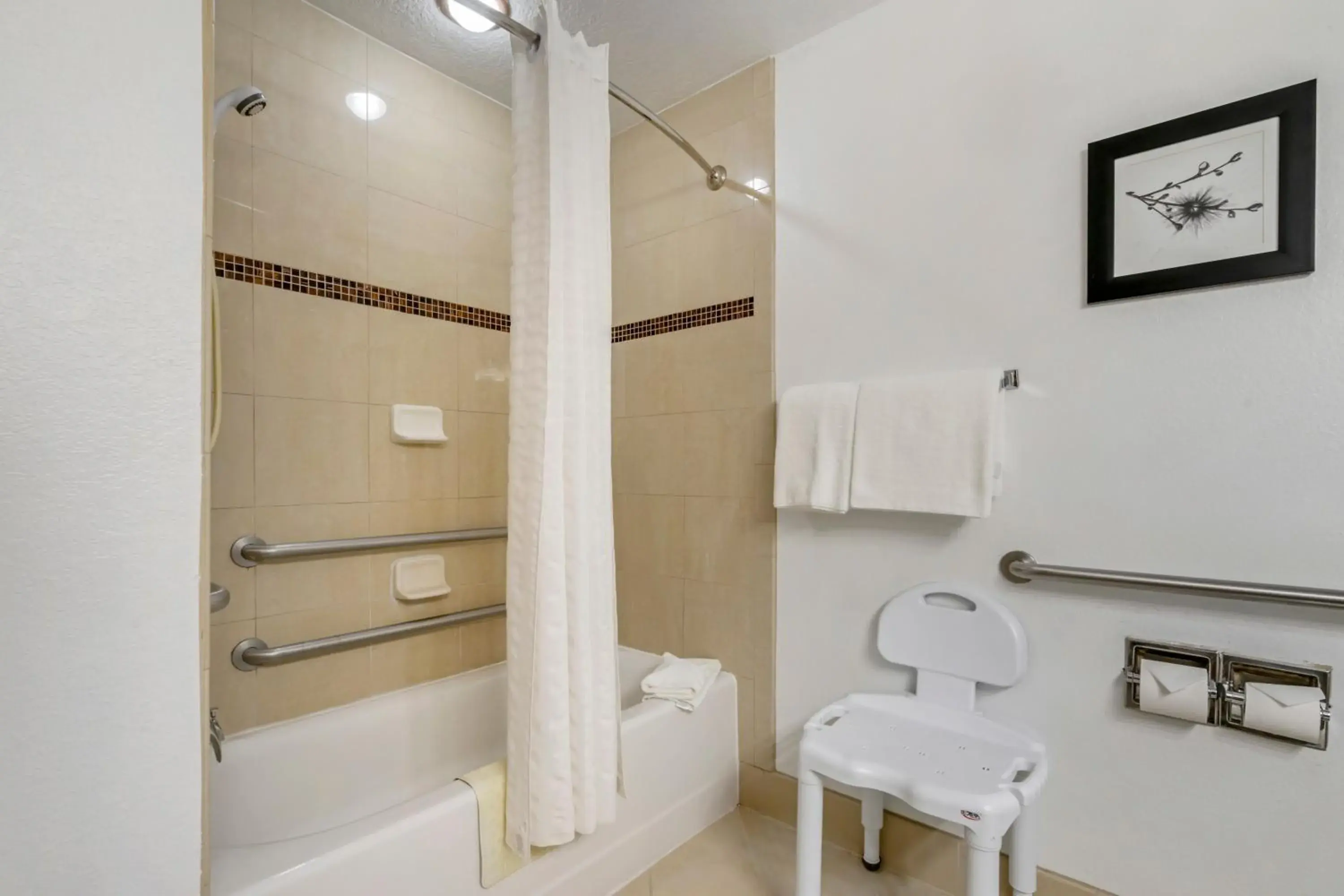 King Room - Disability Access/Non-Smoking in Country Inn & Suites by Radisson, Tampa Airport North, FL King Room - Disability Access/Non-Smoking in Country Inn & Suites by Radisson, Tampa Airport North, FL