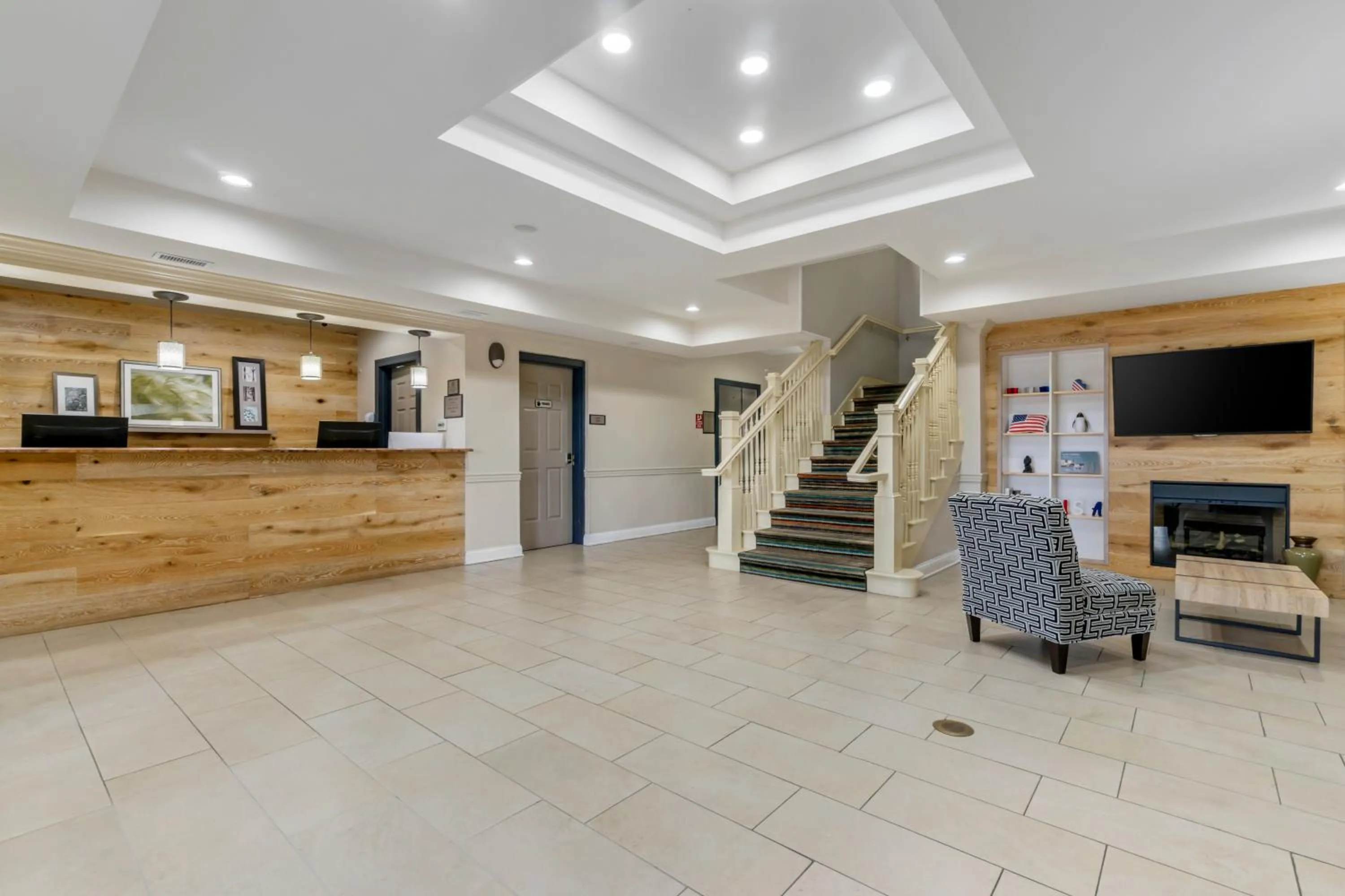 Country Inn & Suites by Radisson, Tampa Airport North, FL