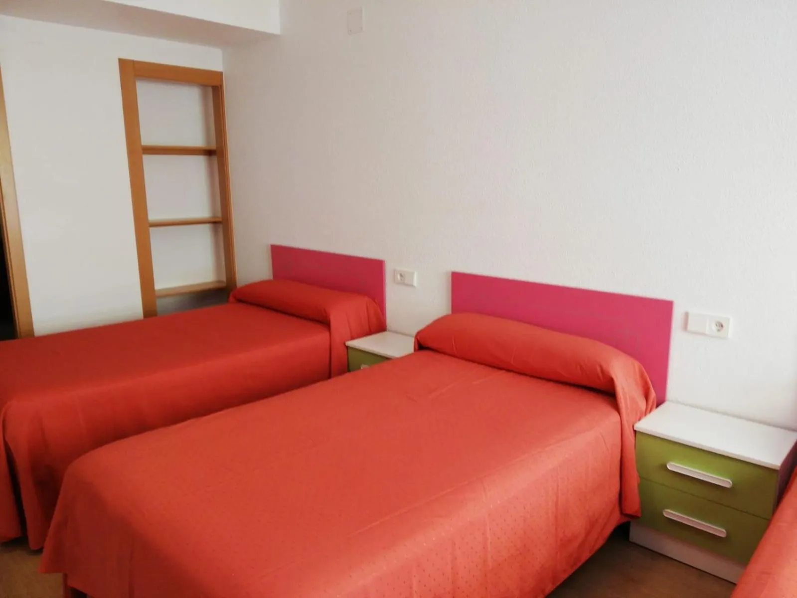 Bedroom, Bed in Hostal Rosa