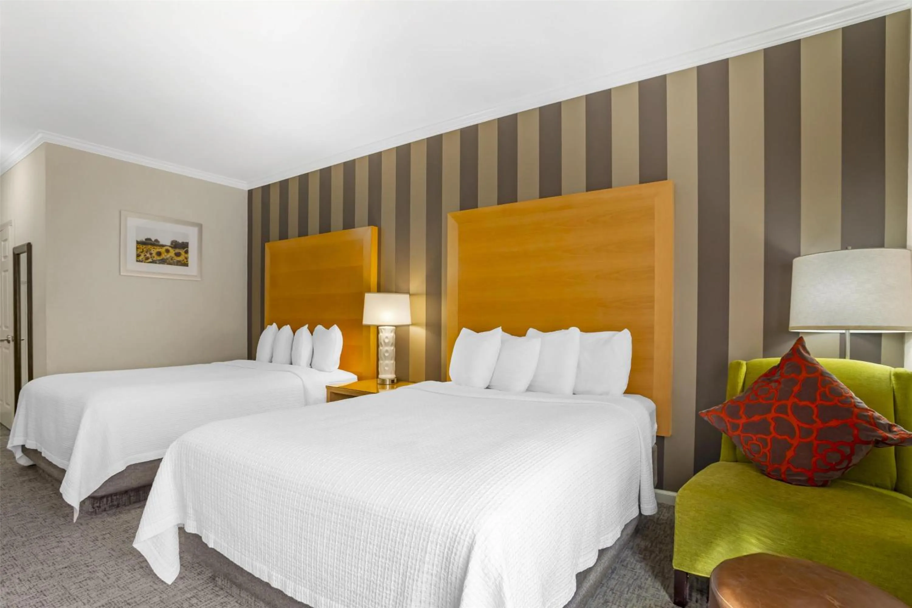 Bedroom, Bed in Best Western Plus Dixon Davis