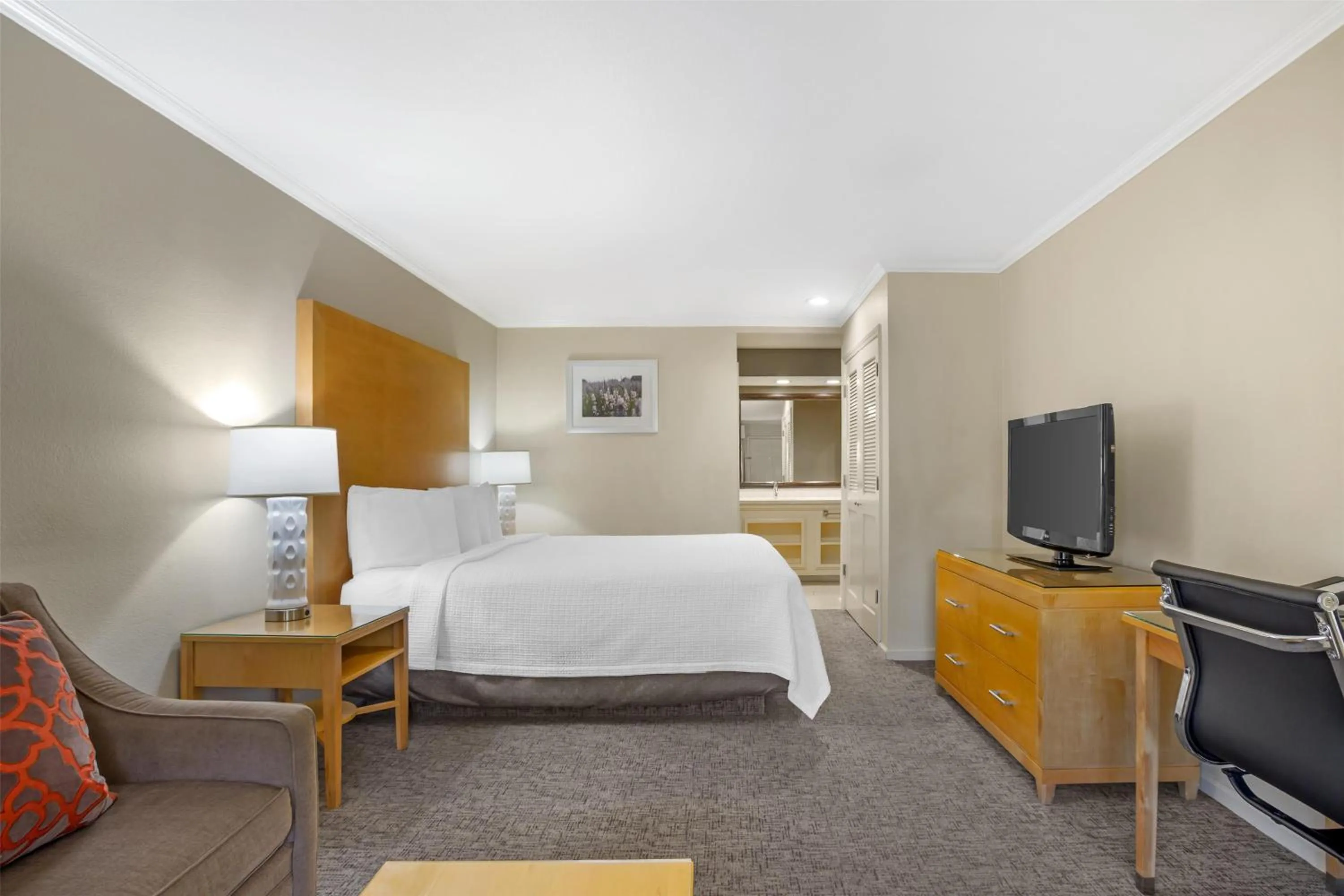 Bedroom, Bed in Best Western Plus Dixon Davis