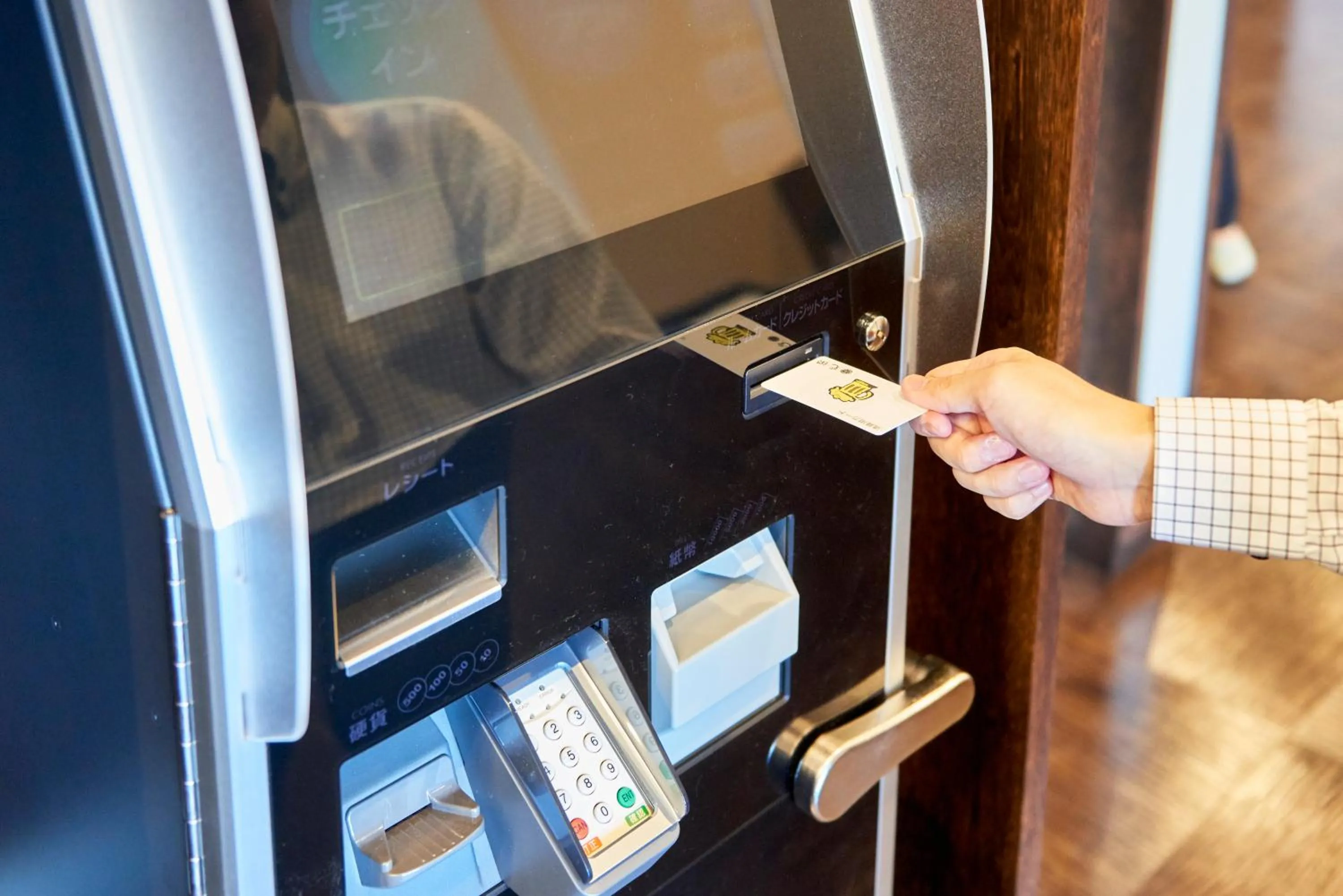 Decorative detail in Hotel KAN-RAKU Saitama Honjo-Waseda Hinoki No Yakata