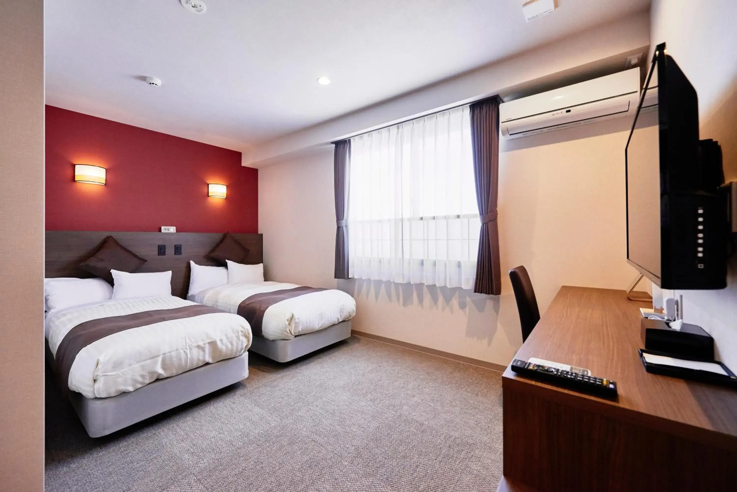 Photo of the whole room, Bed in Hotel KAN-RAKU Saitama Honjo-Waseda Hinoki No Yakata Photo of the whole room, Bed in Hotel KAN-RAKU Saitama Honjo-Waseda Hinoki No Yakata