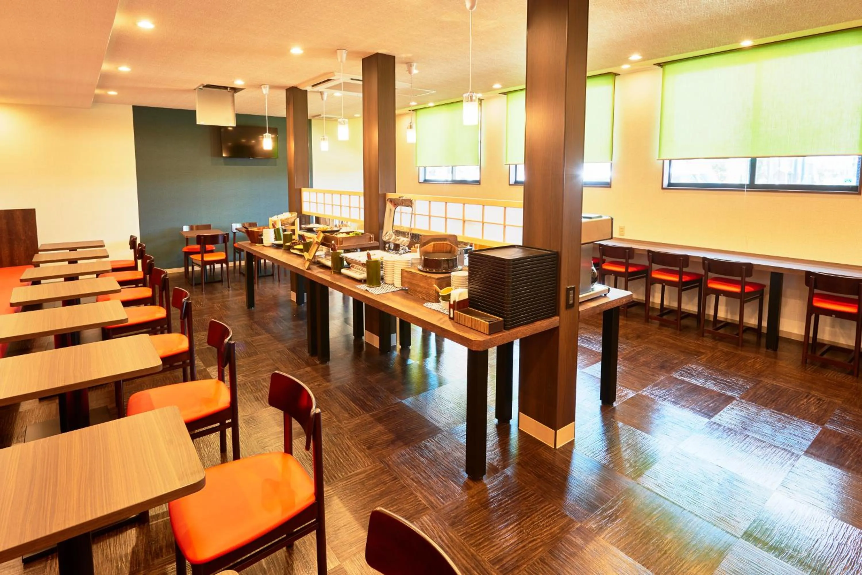 Restaurant/places to eat in Hotel KAN-RAKU Saitama Honjo-Waseda Hinoki No Yakata