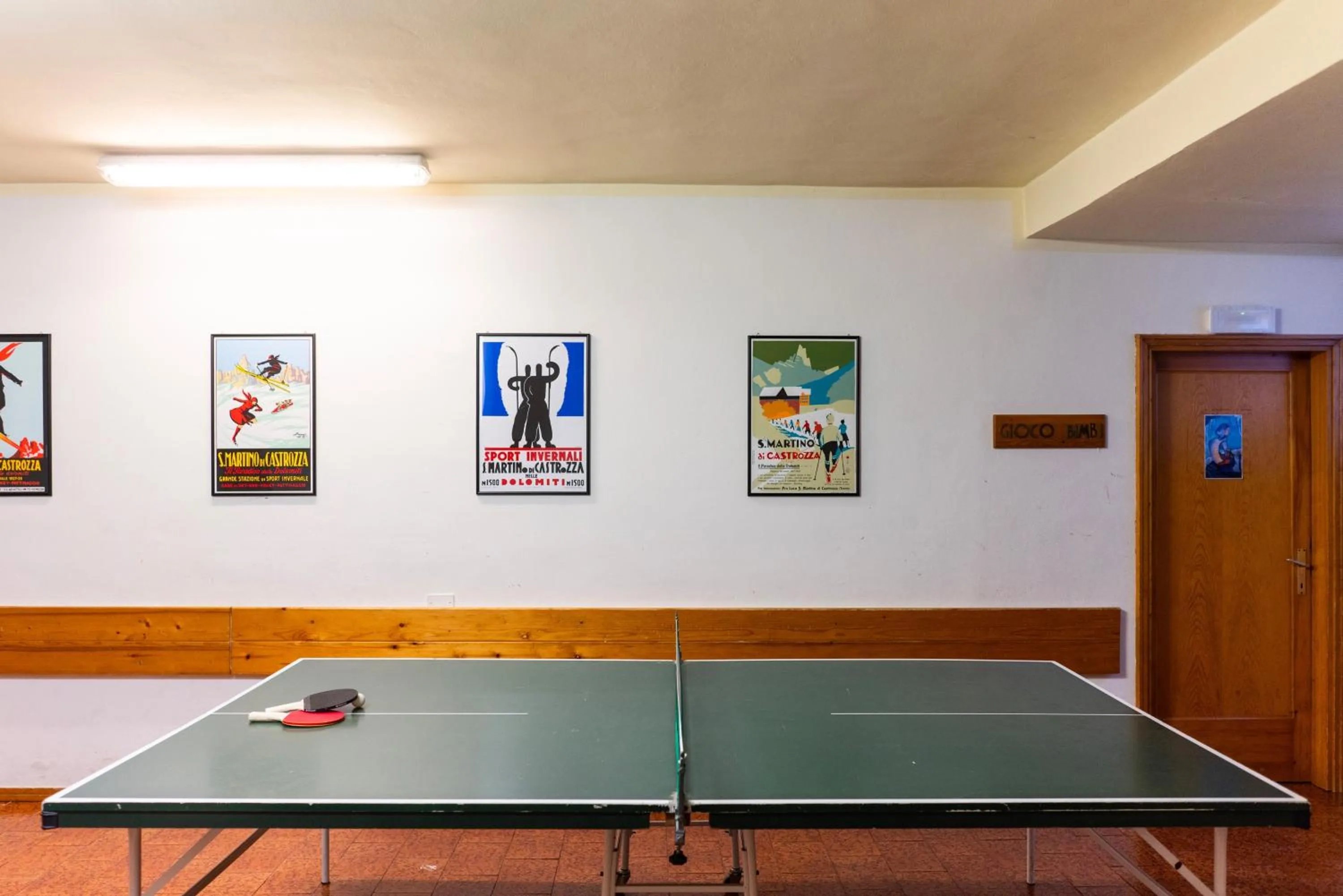 Table tennis in Residence Lastei