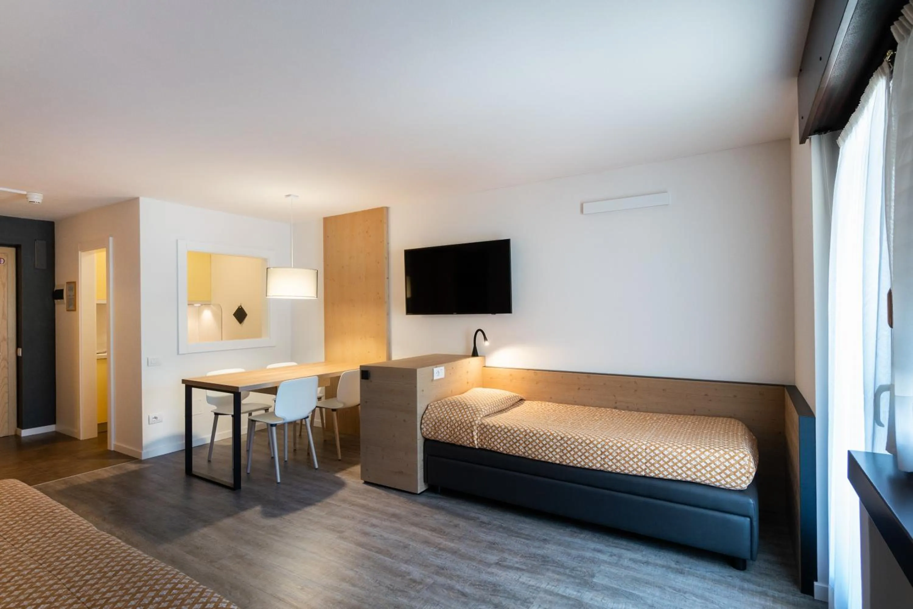 TV and multimedia, Bed in Residence Lastei