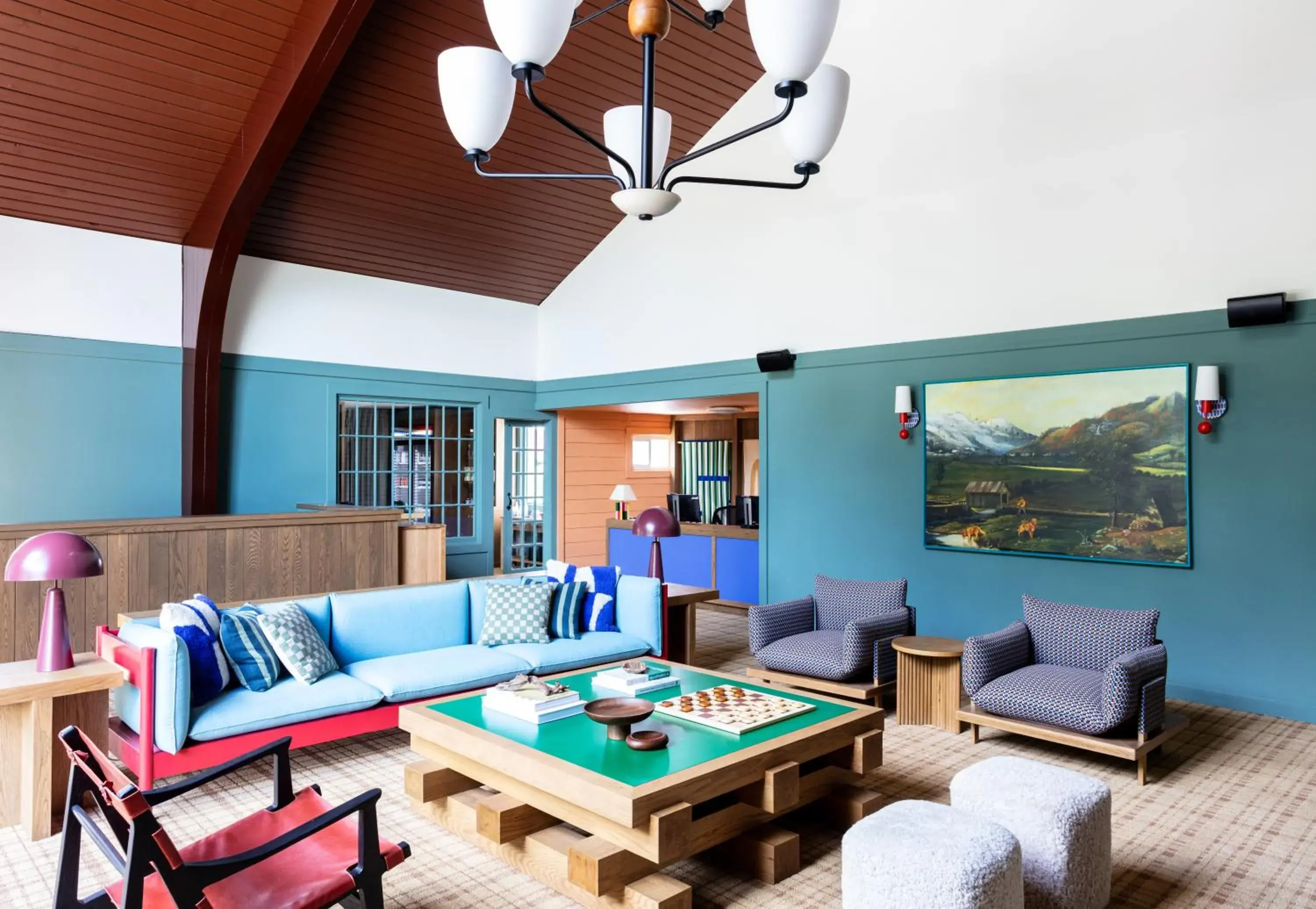 Lobby or reception in Outbound Stowe Lobby or reception in Outbound Stowe