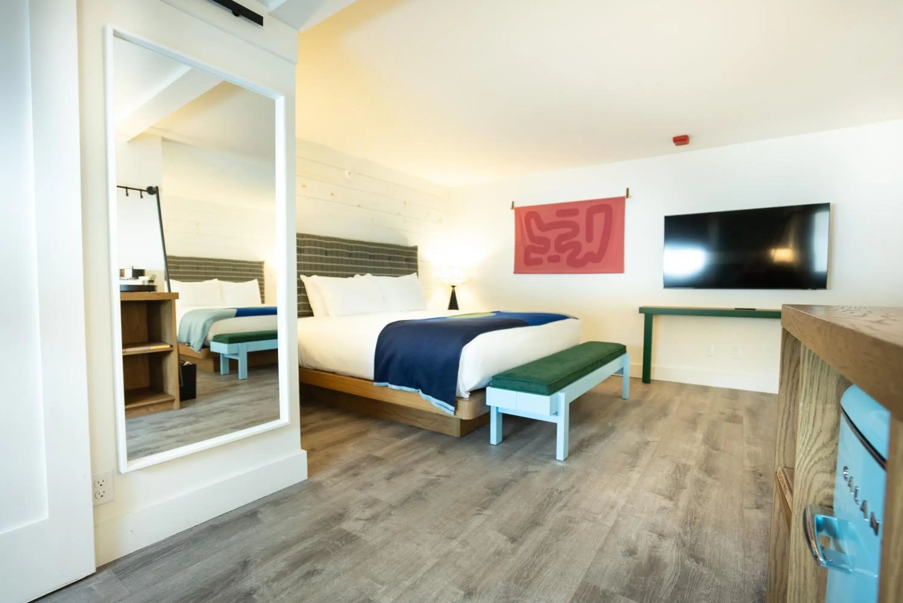 Two King Suite with Sleeper Sofa in Outbound Stowe Two King Suite with Sleeper Sofa in Outbound Stowe