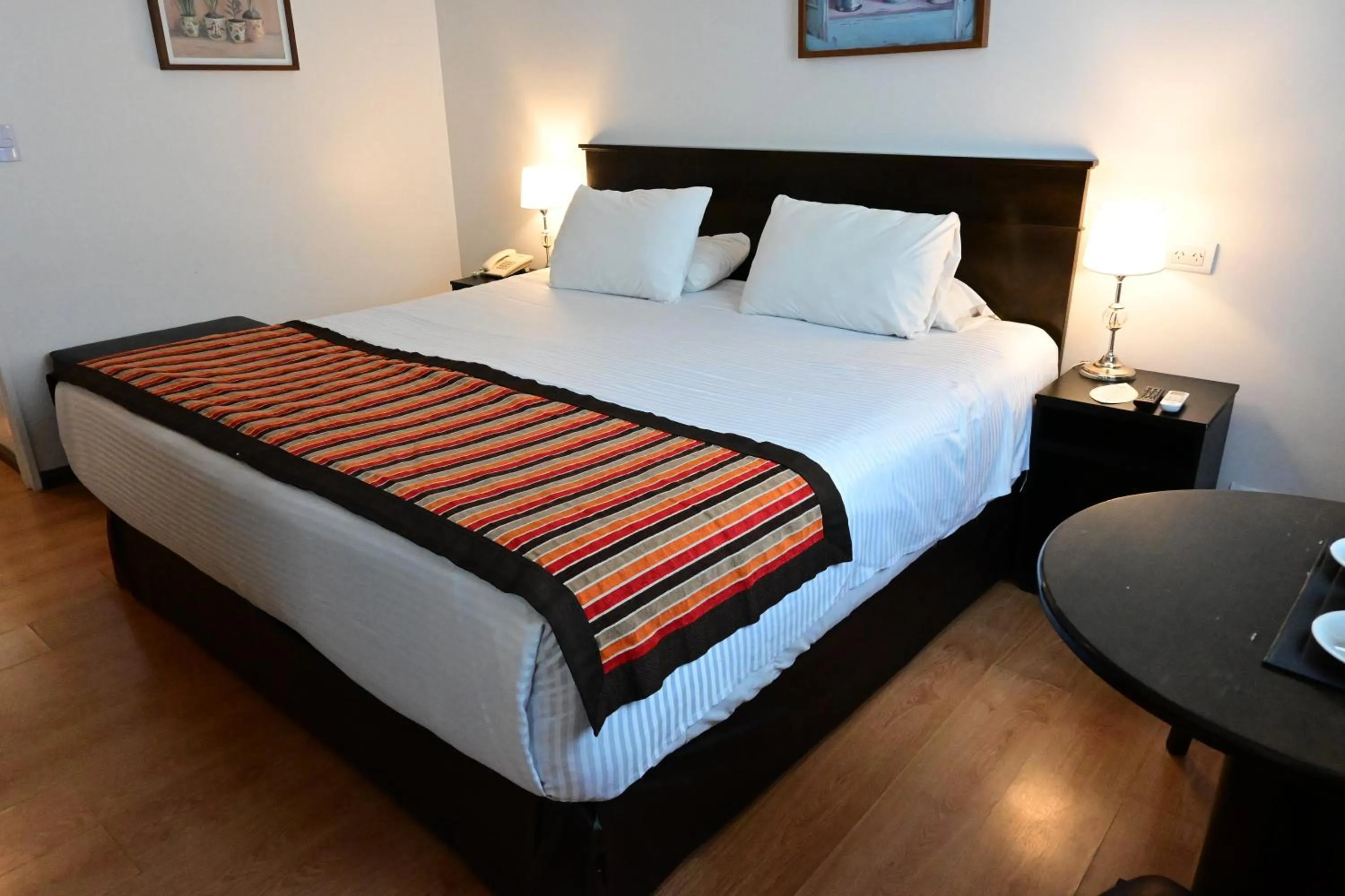 Bed in Hotel Mendoza