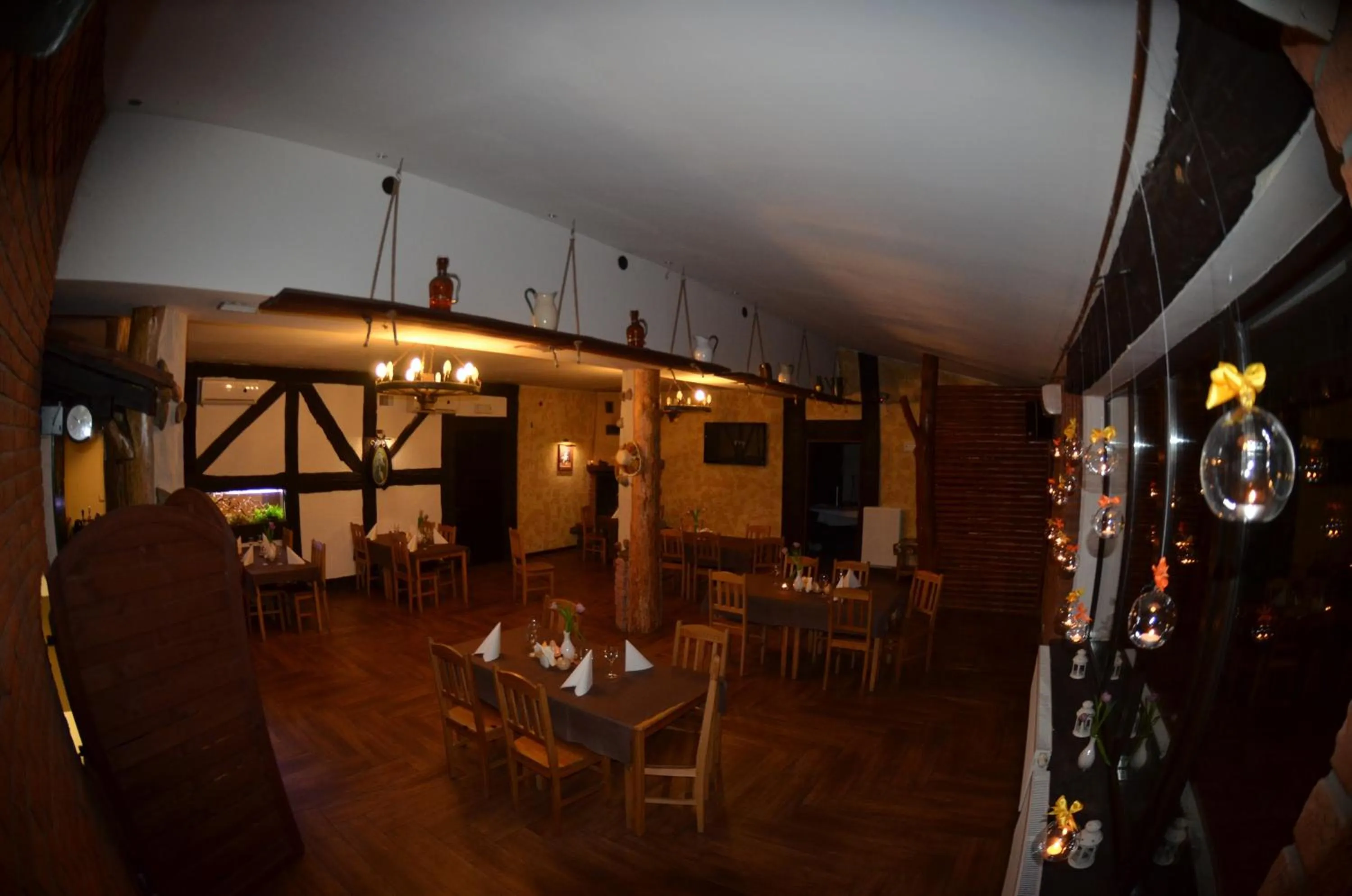 Restaurant/places to eat in Hotel Stawisko Klaudyn