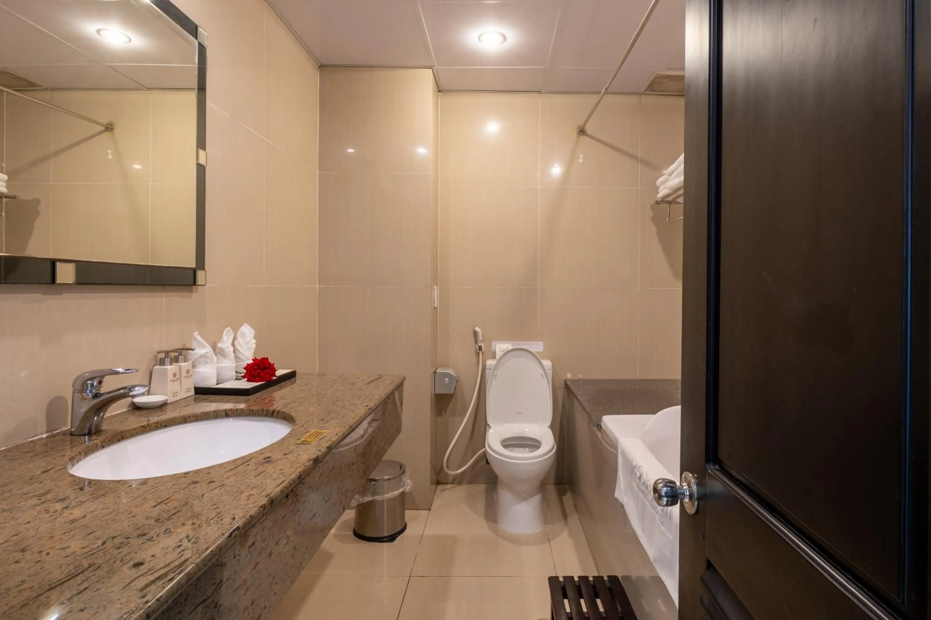 Shower in Rosaleen Boutique Hotel