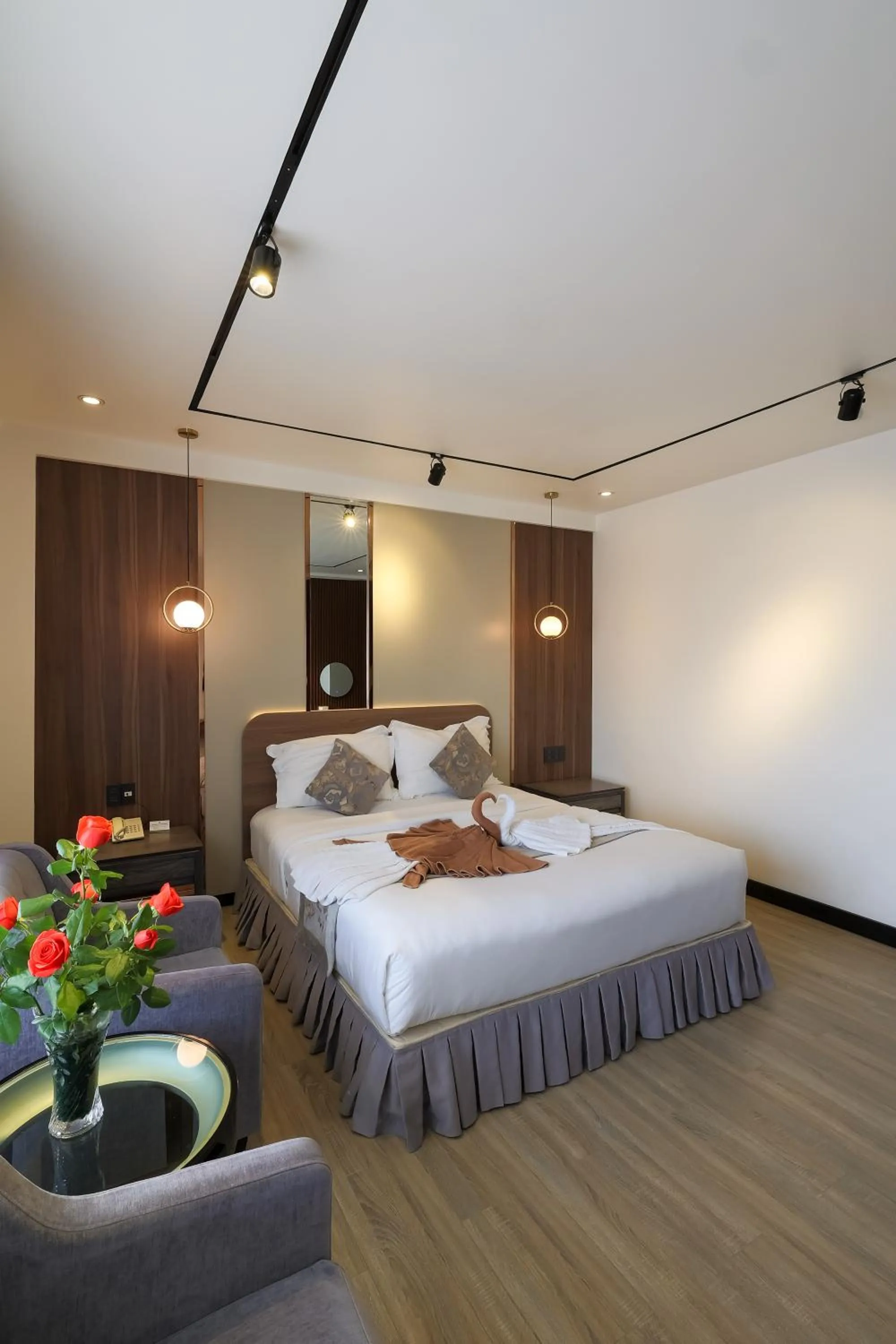 Bed in Rosaleen Boutique Hotel