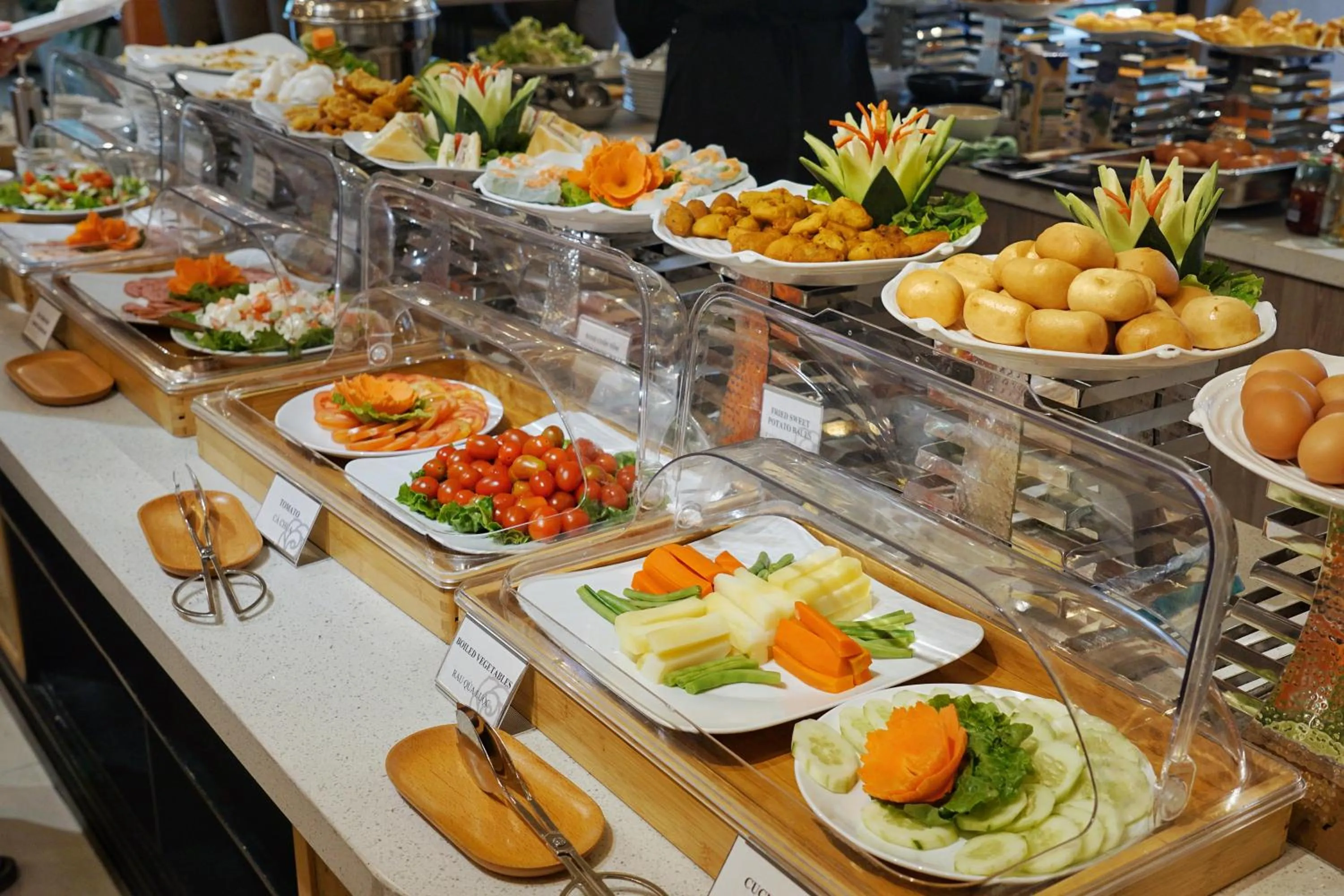 Breakfast in Rosaleen Boutique Hotel