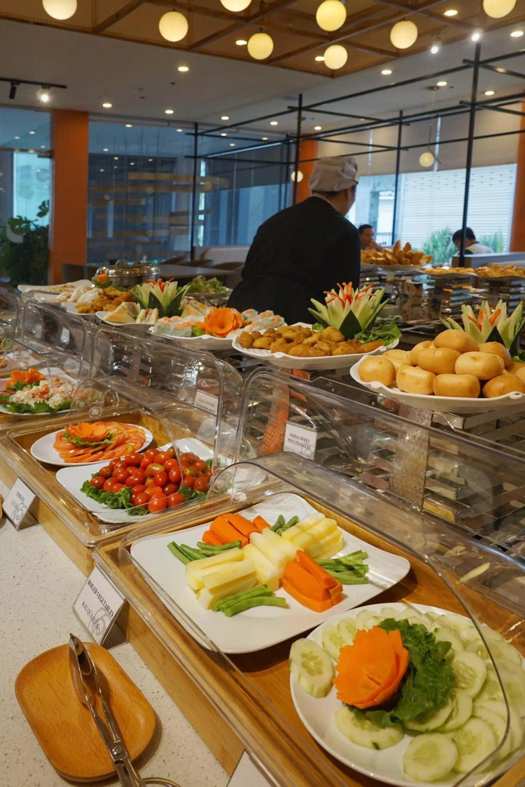 Restaurant/places to eat in Rosaleen Boutique Hotel