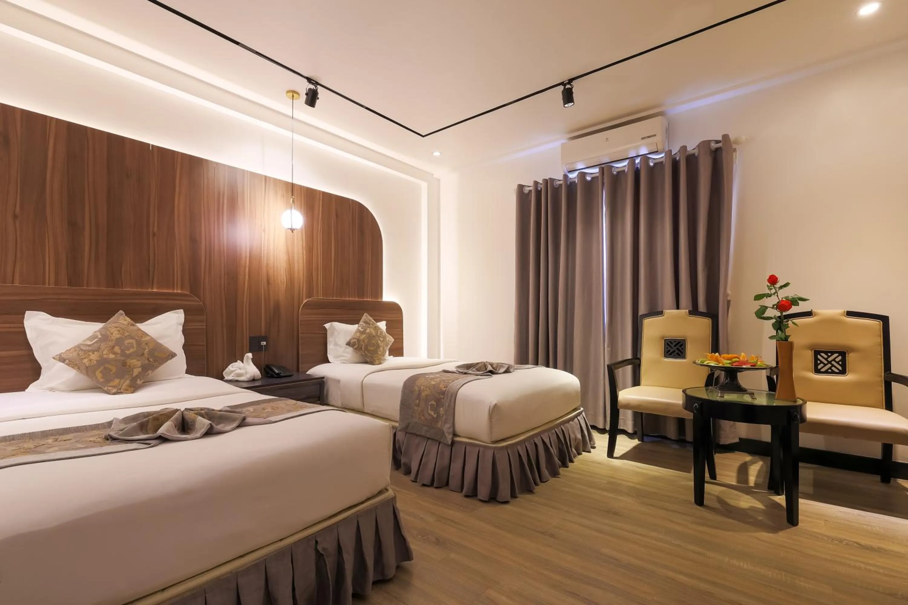 Bedroom, Bed in Rosaleen Boutique Hotel