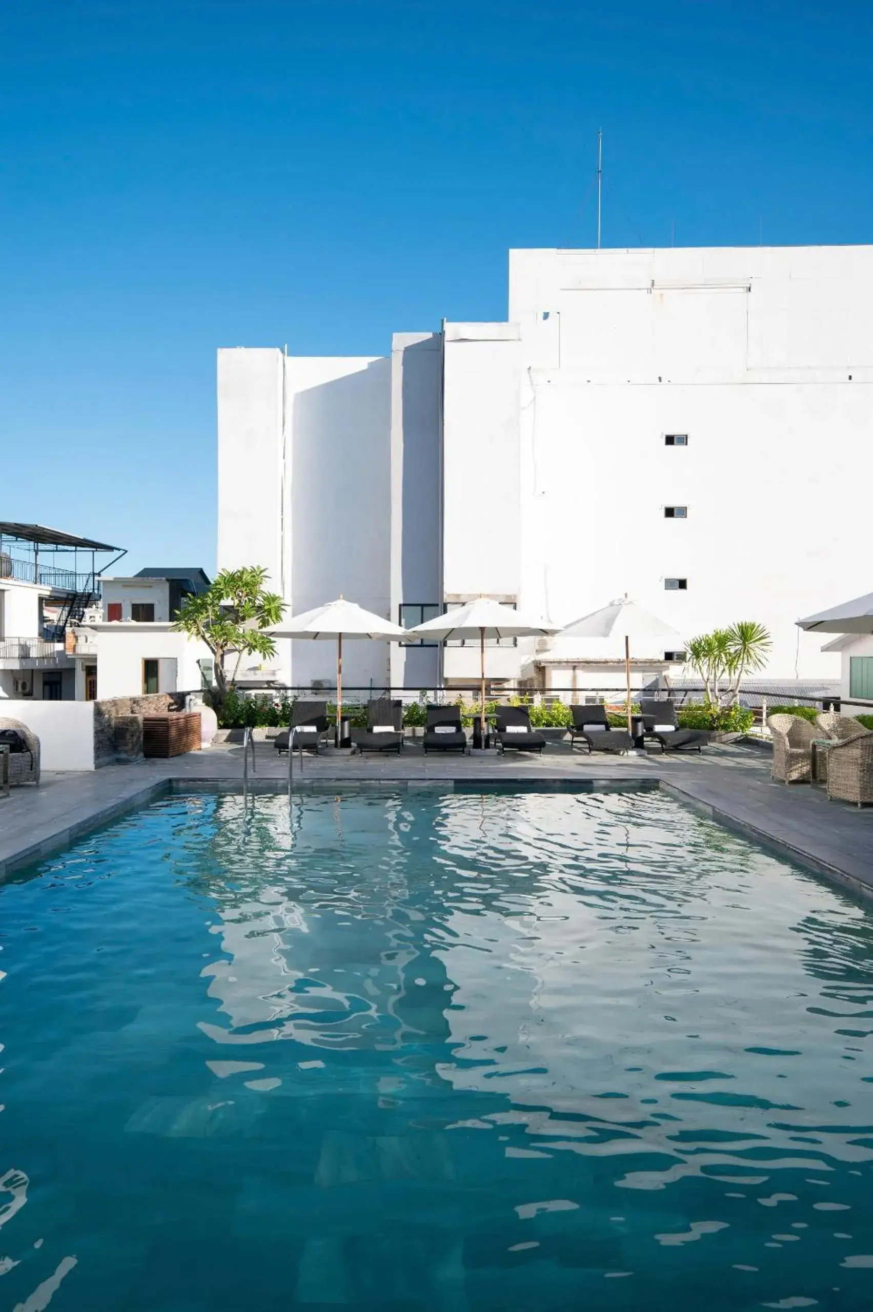 Swimming pool in Rosaleen Boutique Hotel Swimming pool in Rosaleen Boutique Hotel