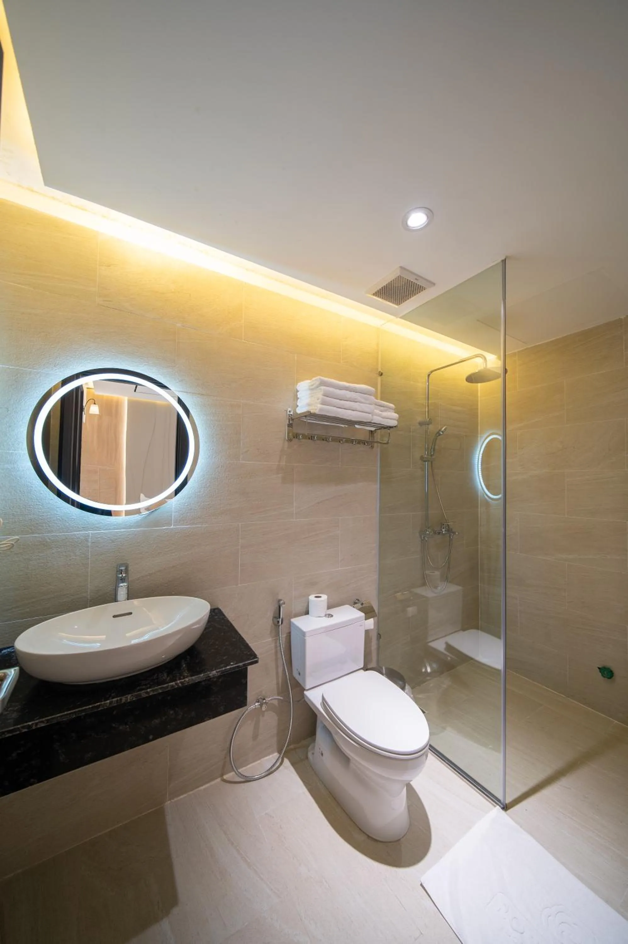 Shower in Rosaleen Boutique Hotel