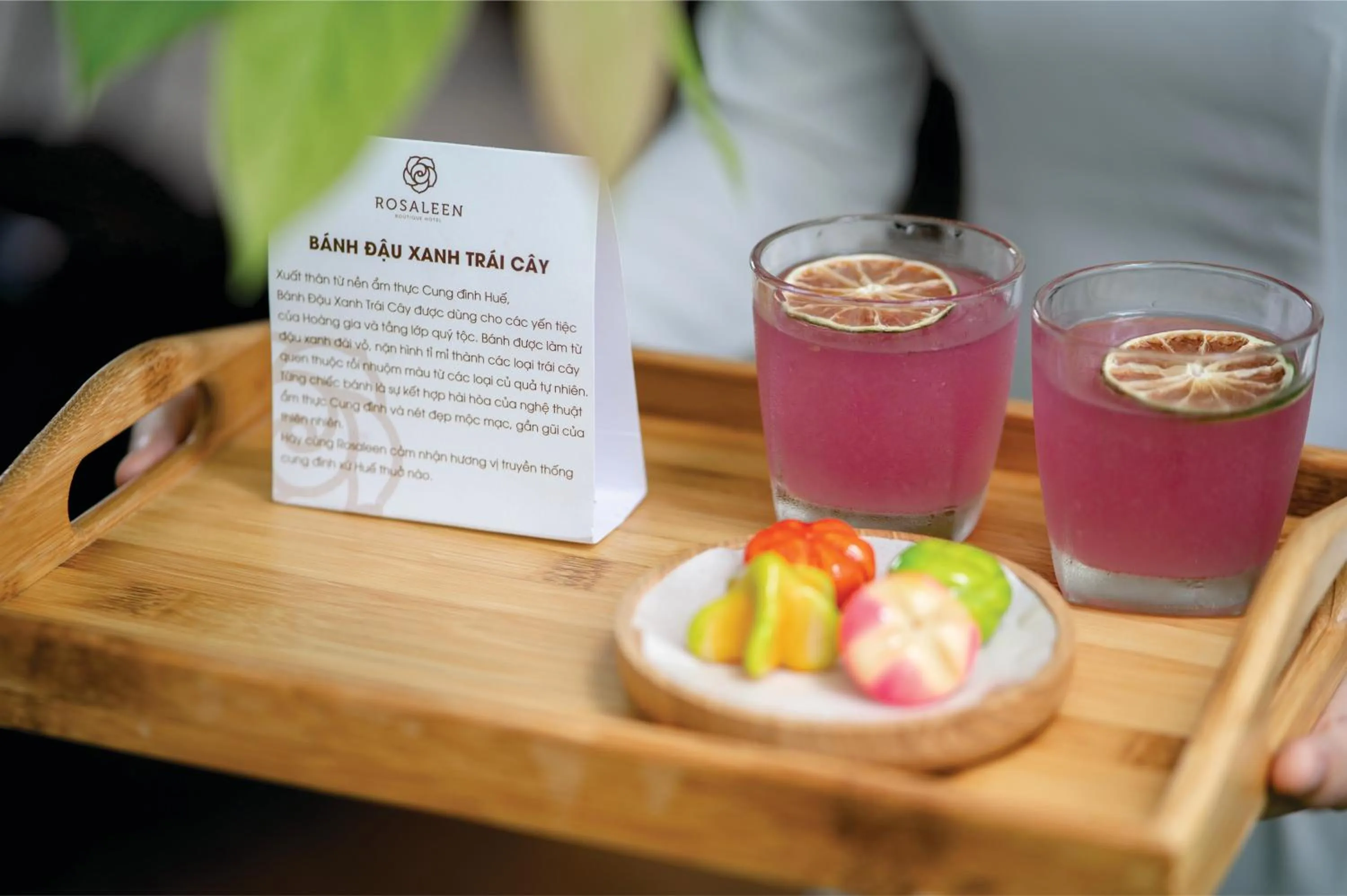 Food and drinks in Rosaleen Boutique Hotel