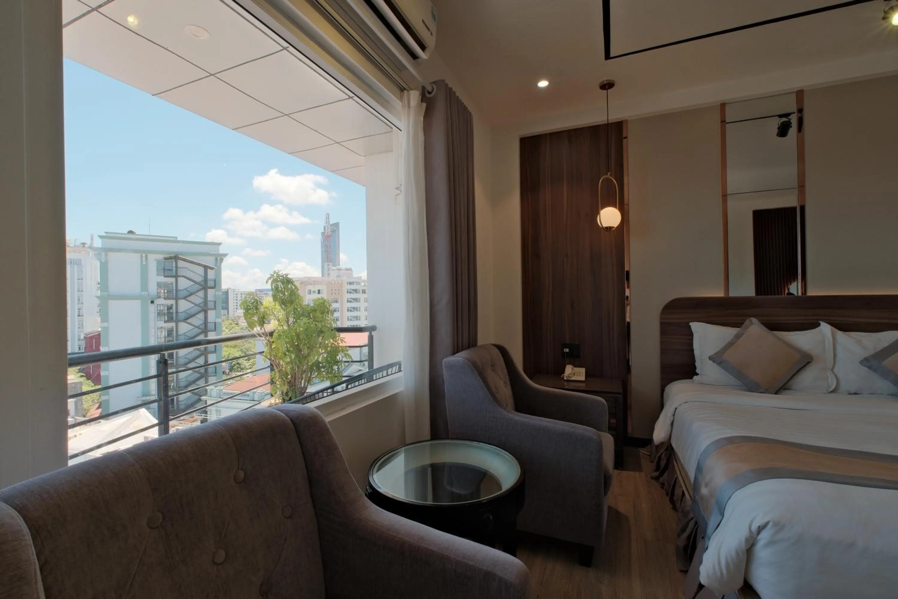 Bed in Rosaleen Boutique Hotel