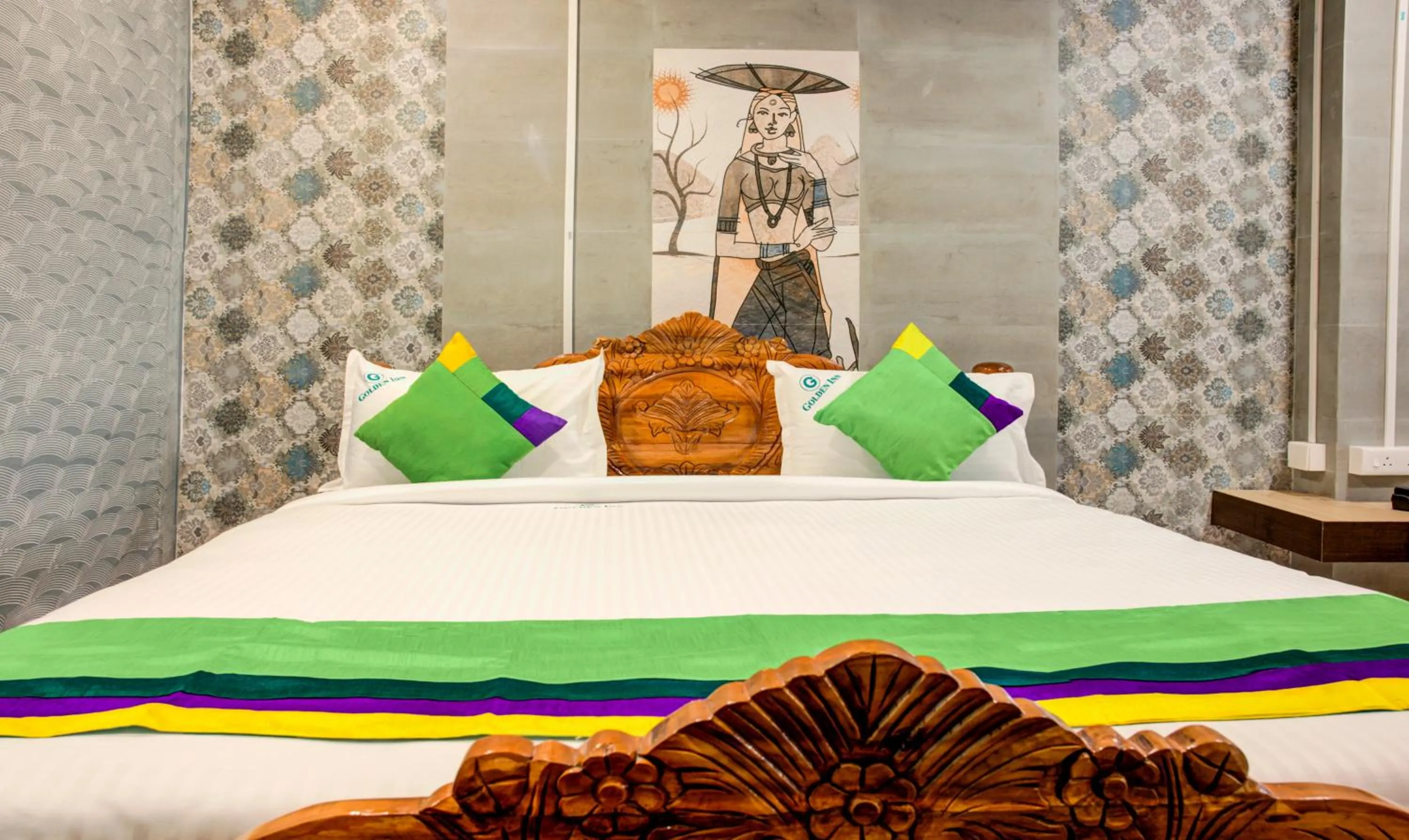 Bedroom, Bed in Treebo Golden Inn, 700 Mtrs From Promenade Beach