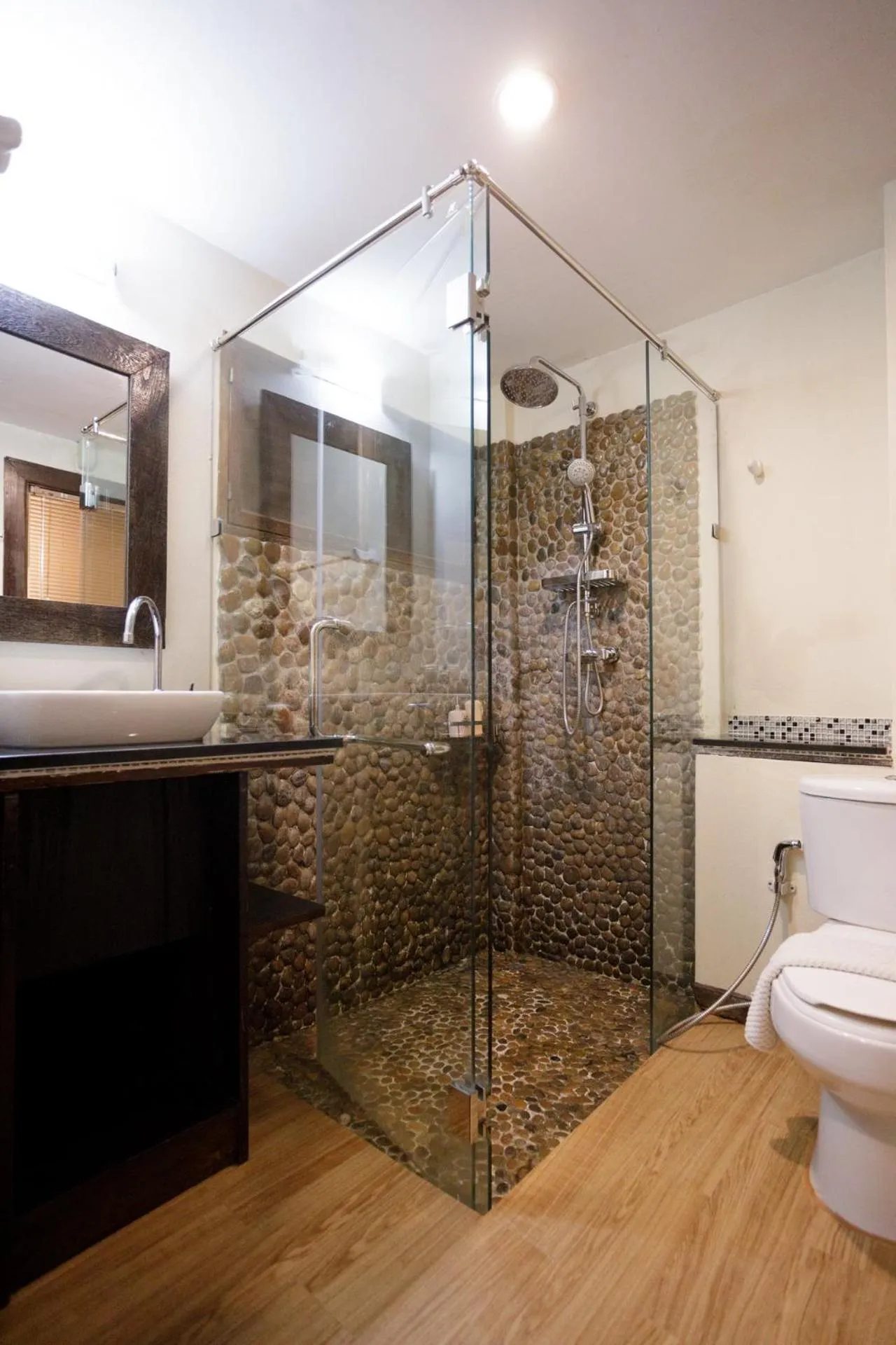 Shower in Lanna Dusita Riverside Boutique Resort