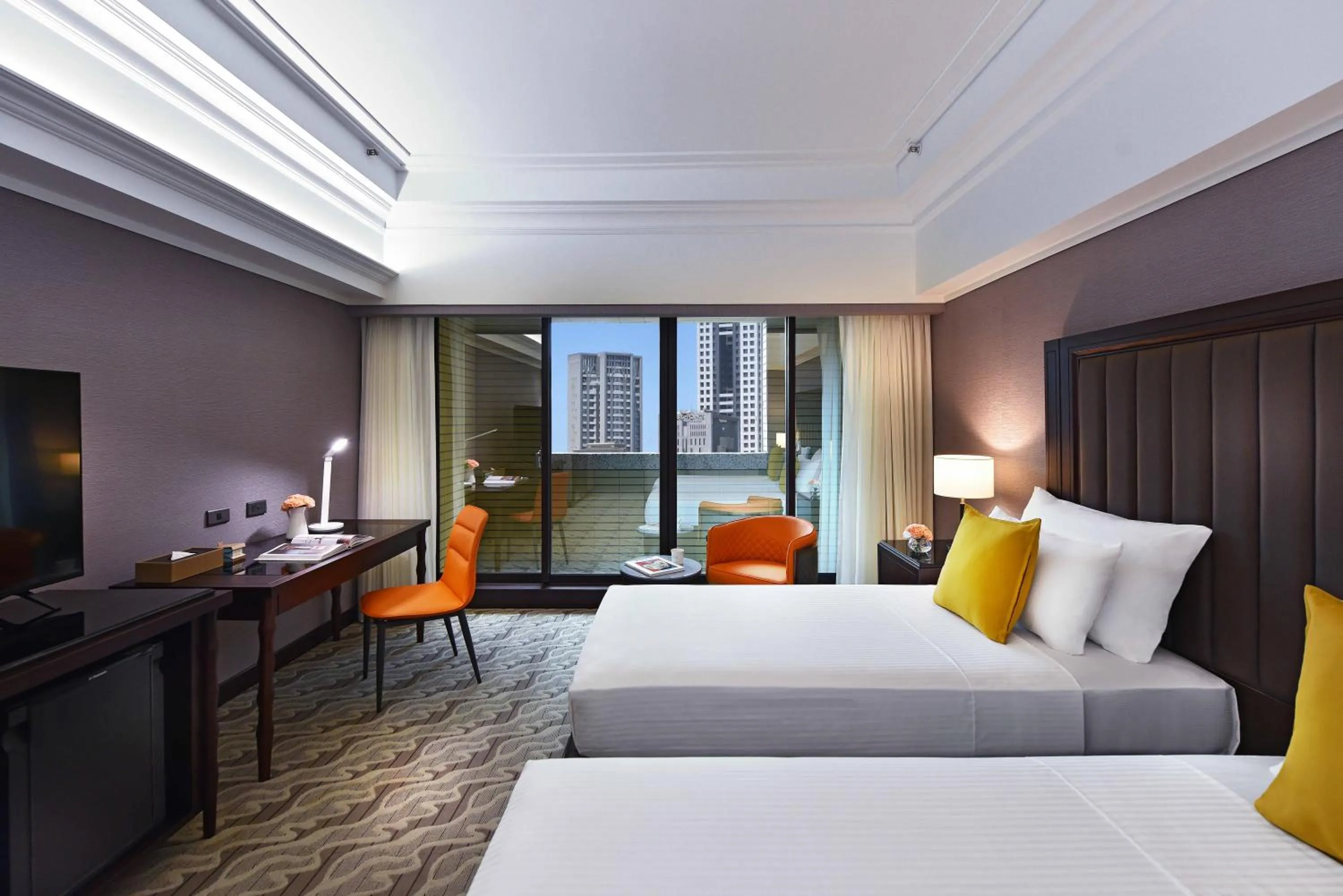 Bedroom, Bed in Fullon Poshtel - Linkou