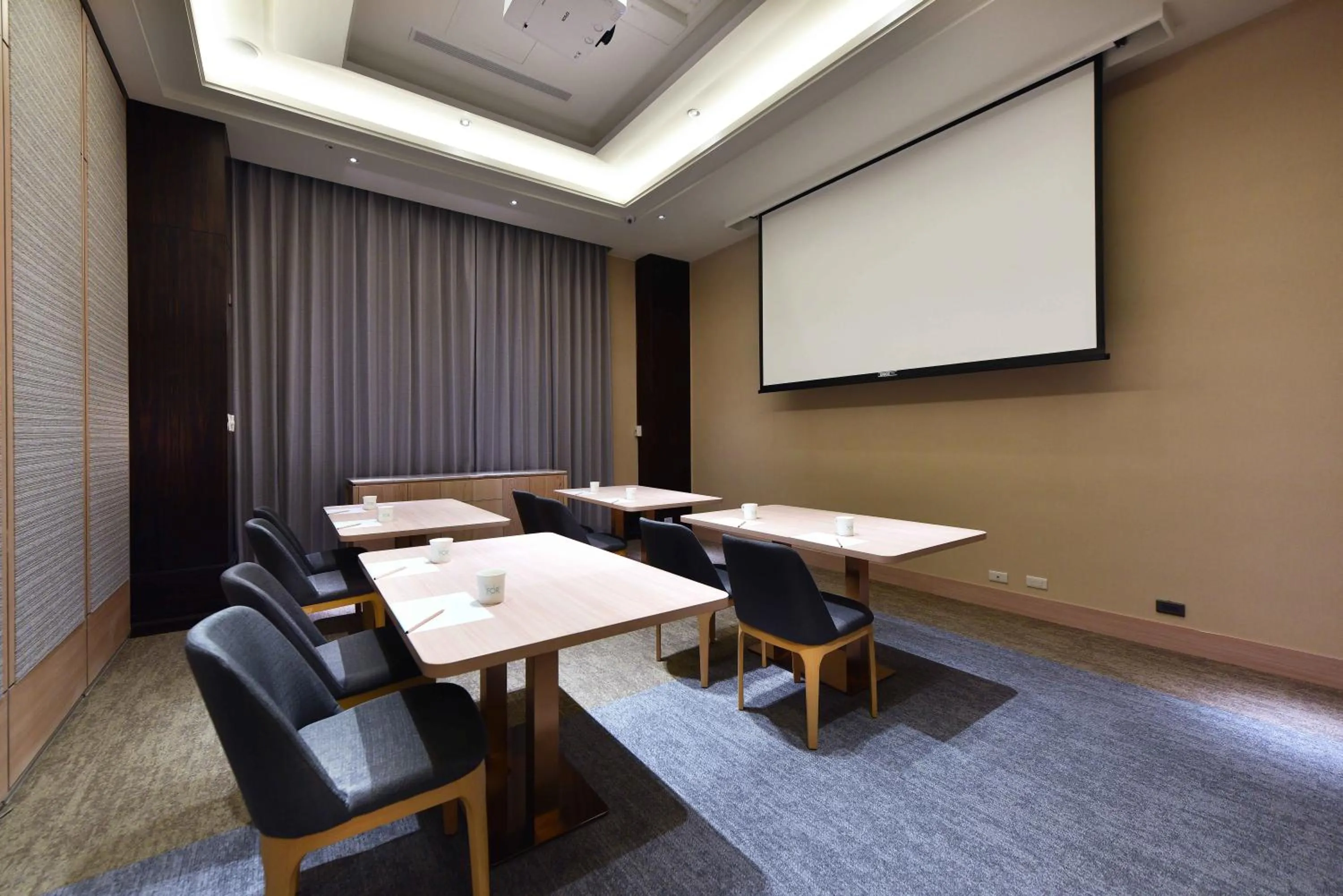 Meeting/conference room in Fullon Poshtel - Linkou