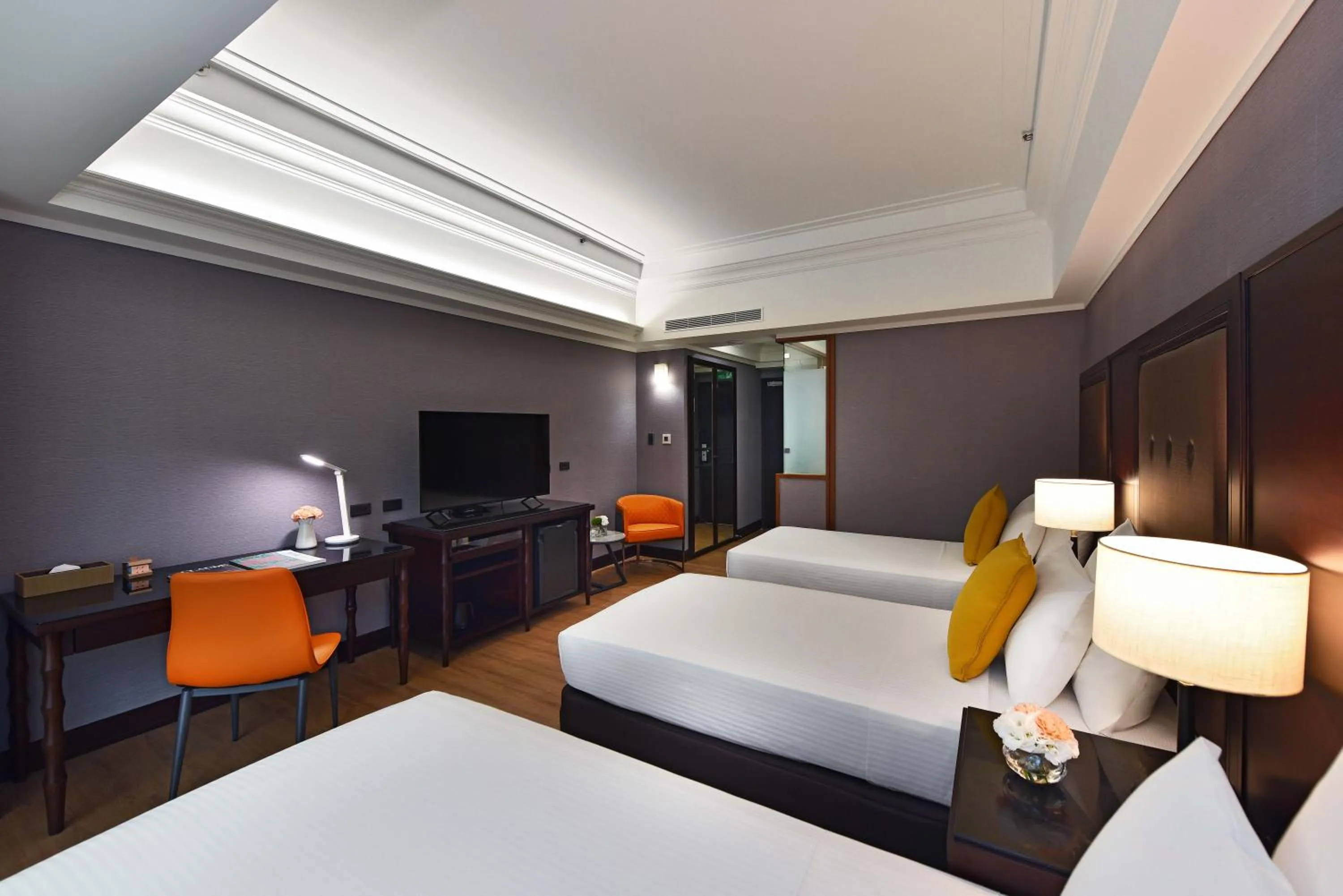 Photo of the whole room, Bed in Fullon Poshtel - Linkou