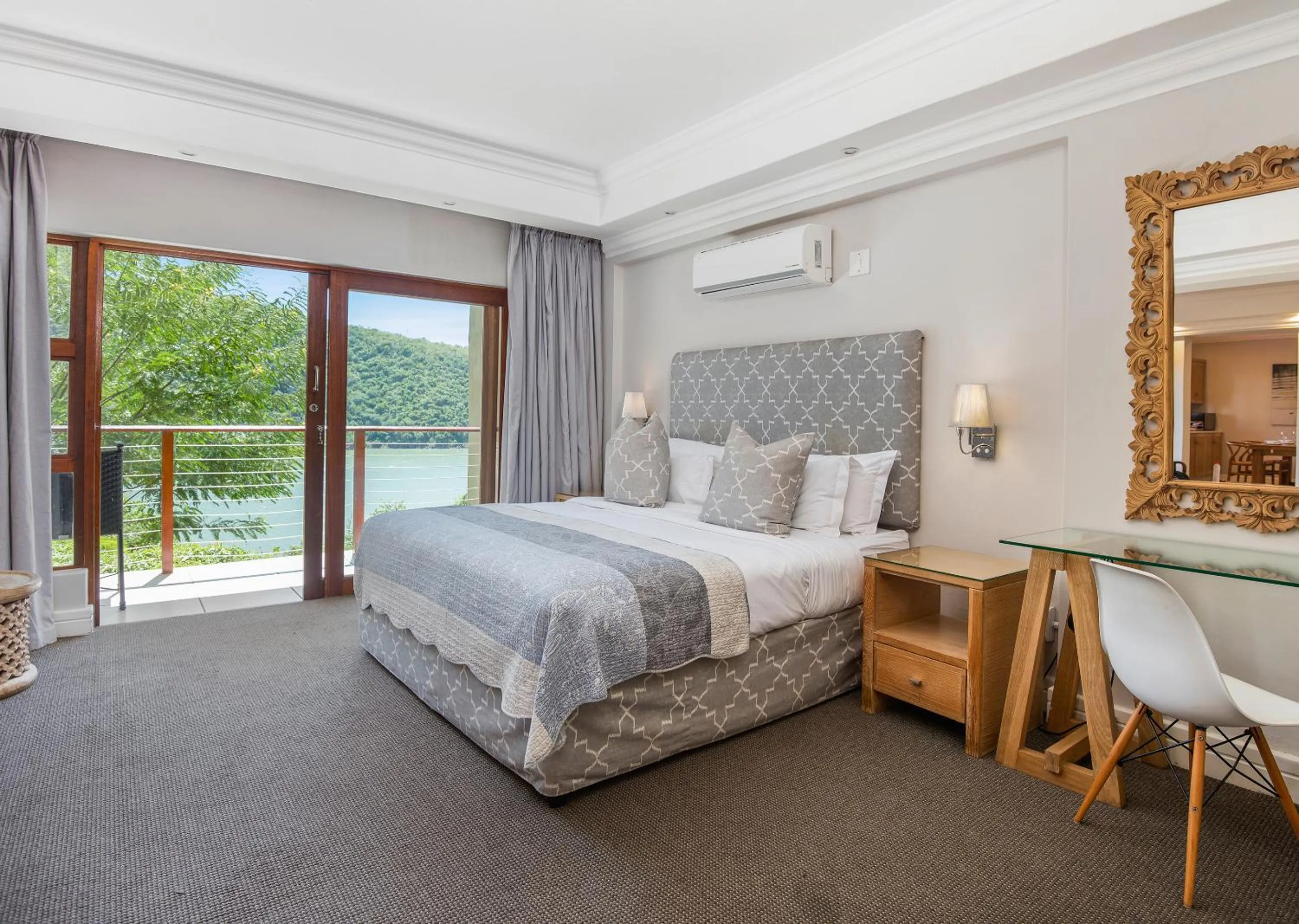 Bed in Jozini Tiger Lodge & Spa by Dream Resorts