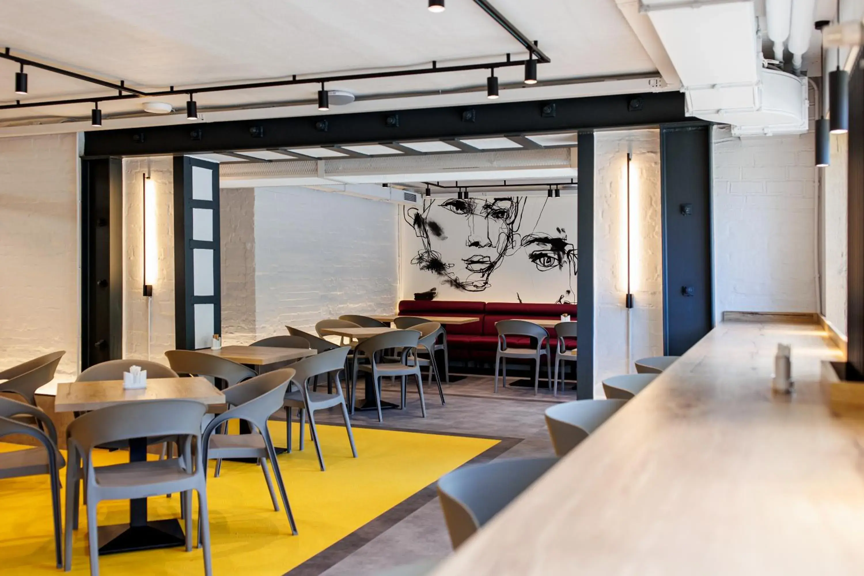 Restaurant/places to eat in Inger Hotell Restaurant/places to eat in Inger Hotell