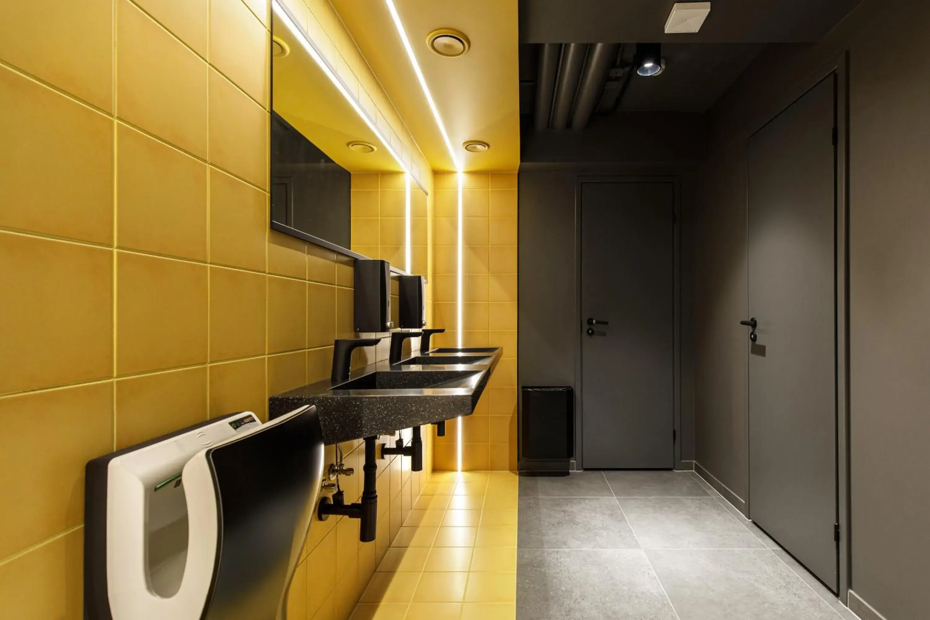 Property building in Inger Hotell Property building in Inger Hotell