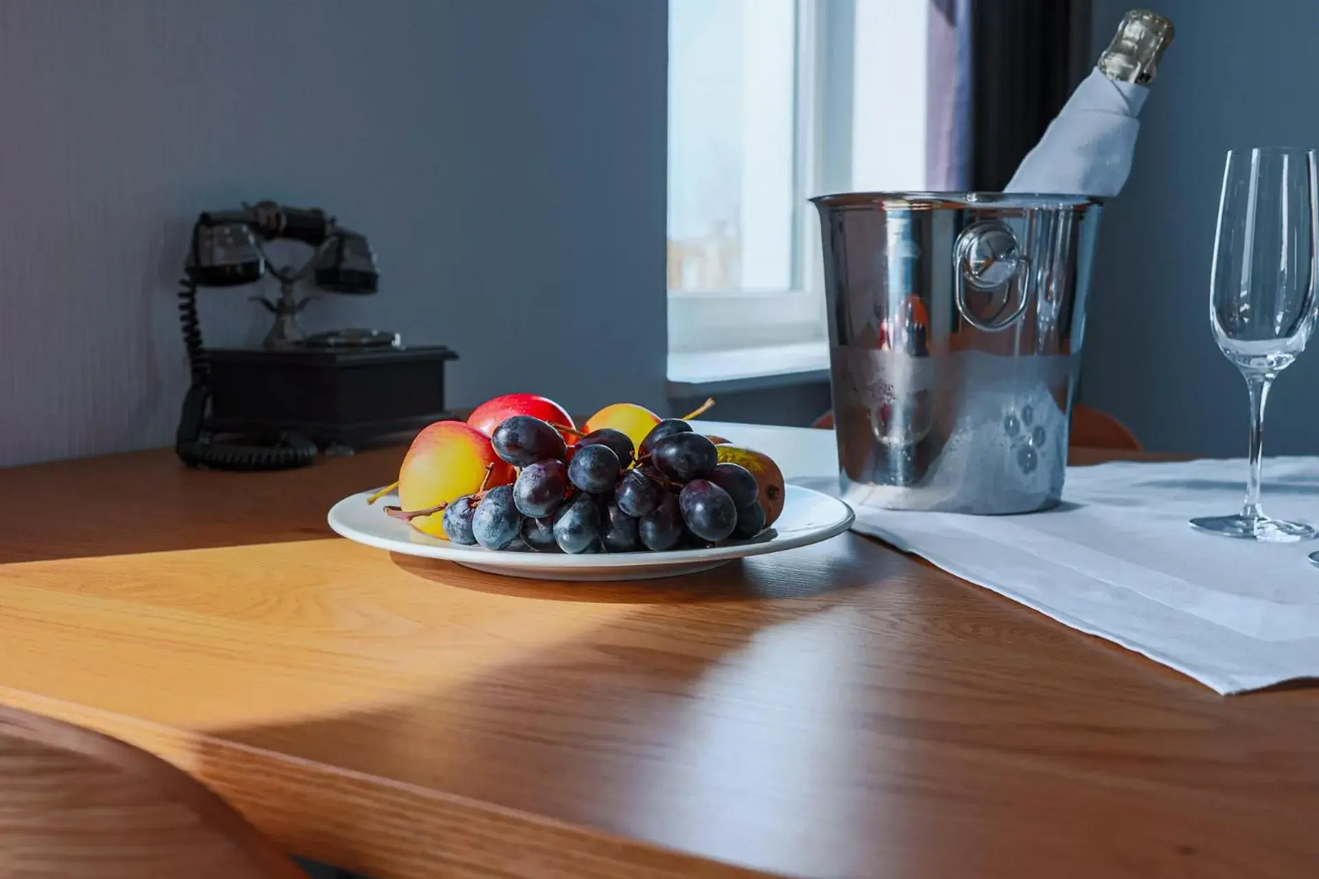 Suite - single occupancy in Inger Hotell Suite - single occupancy in Inger Hotell