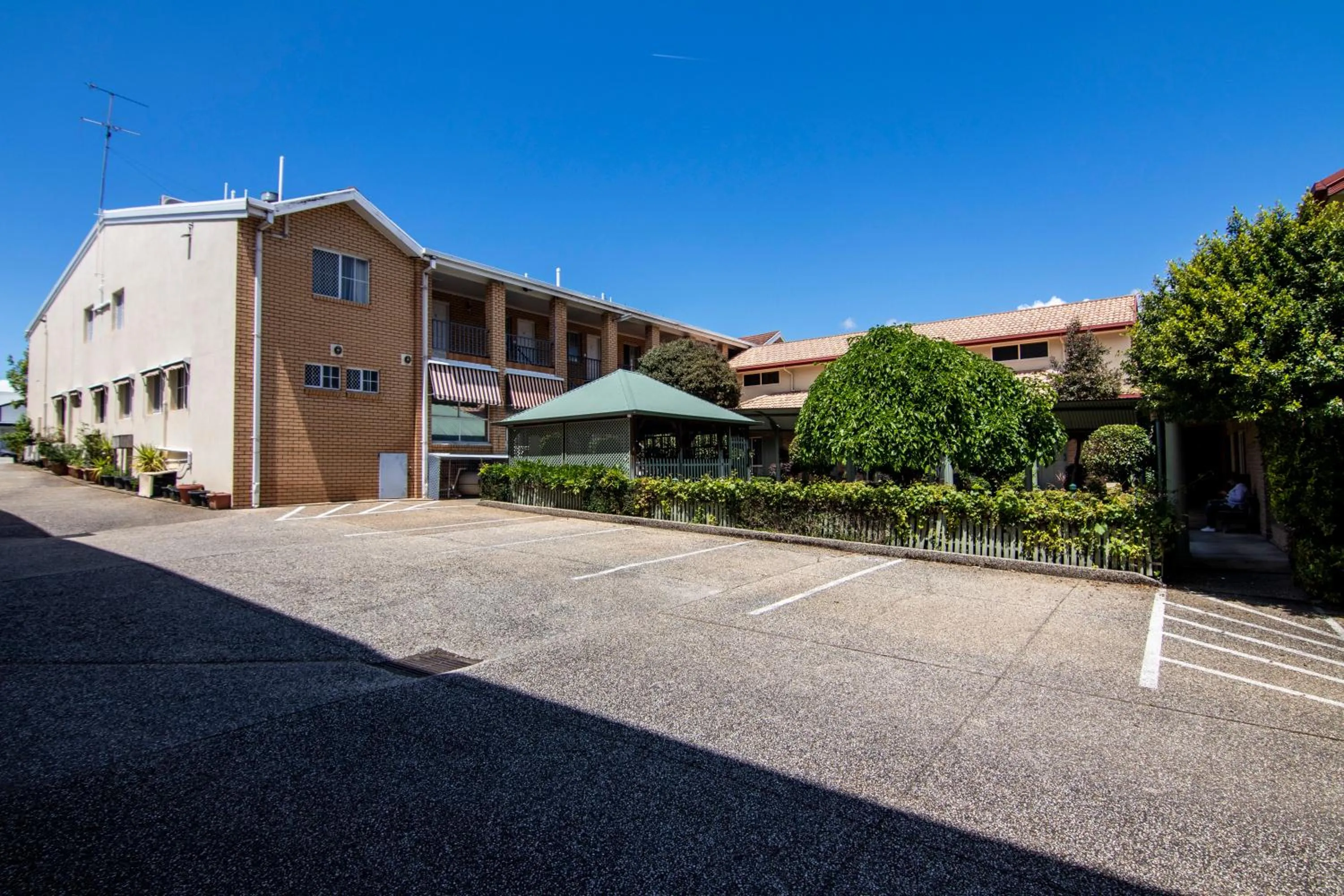 Albury Georgian Motel & Suites