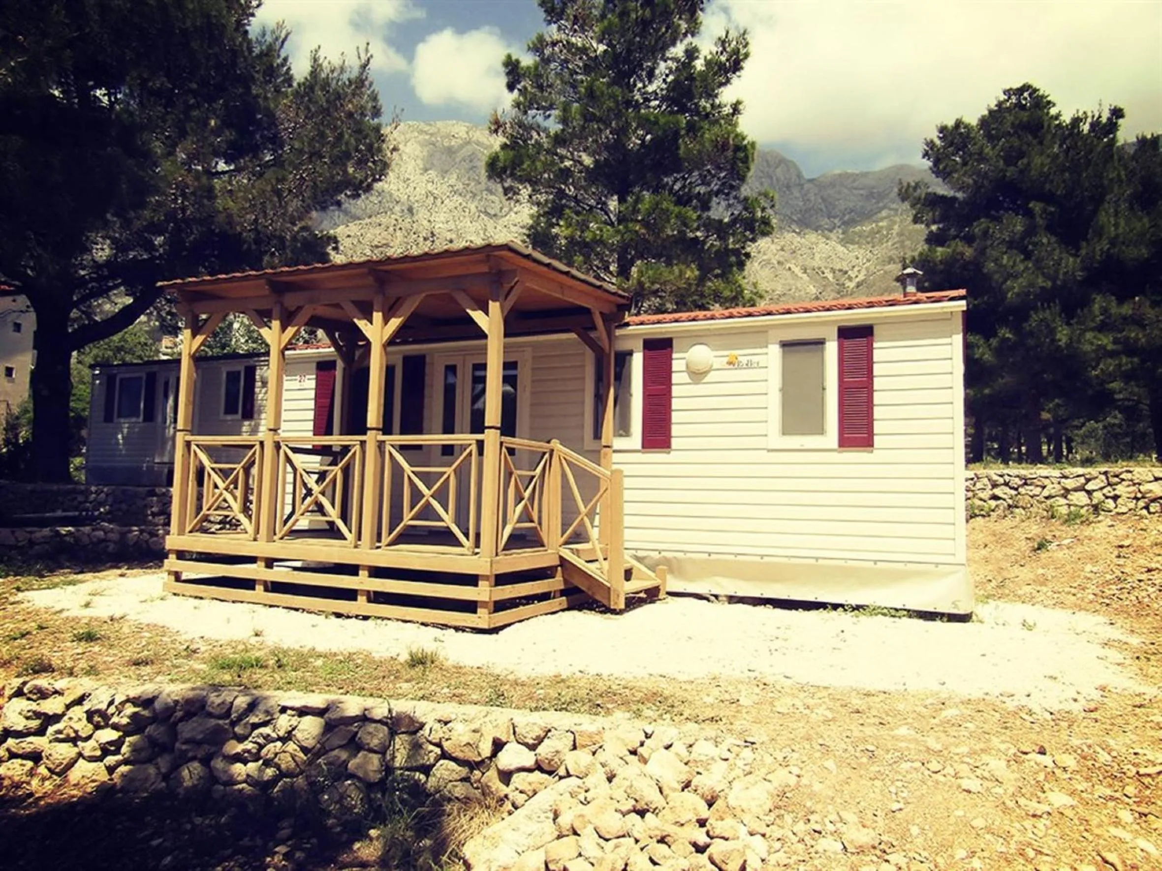Facade/entrance in Victoria Mobilhome Camping Dole-Živogošče