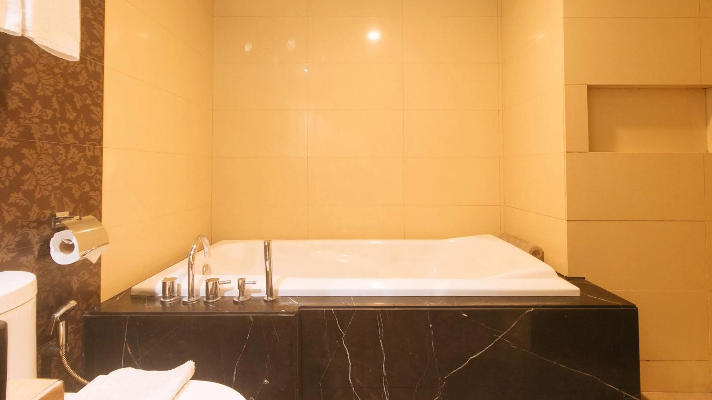 Bathroom in Torre Venezia Suites