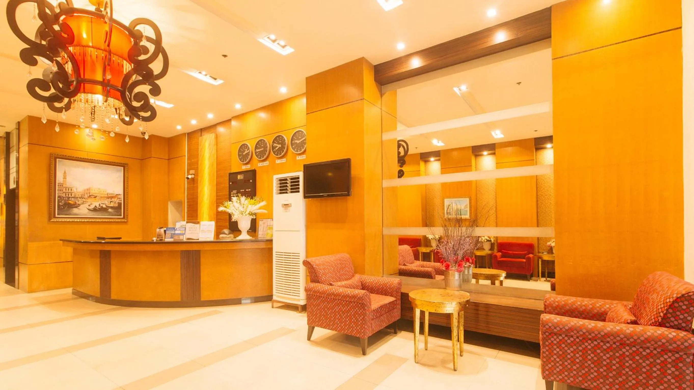 Lobby or reception in Torre Venezia Suites