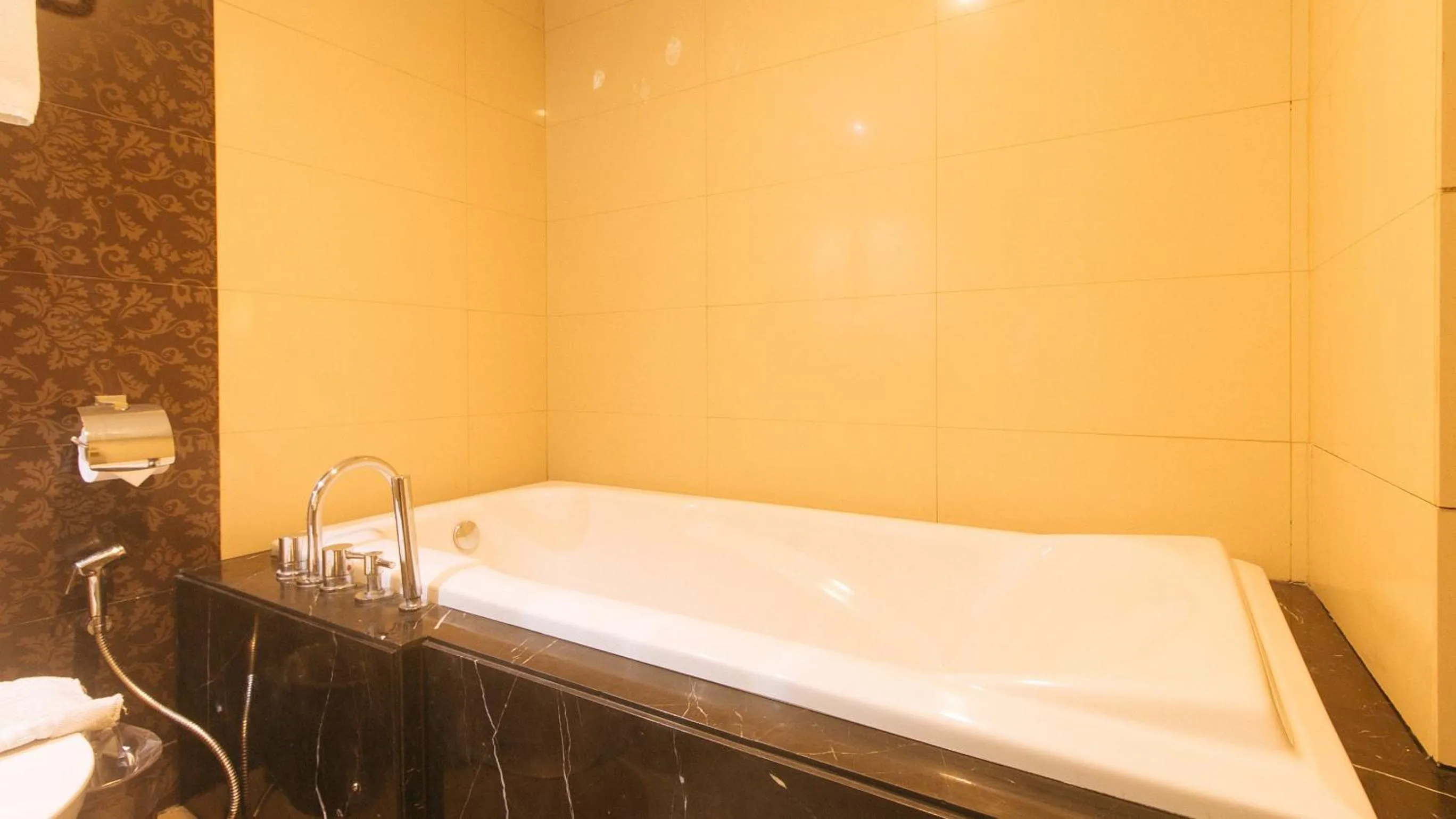 Bathroom in Torre Venezia Suites