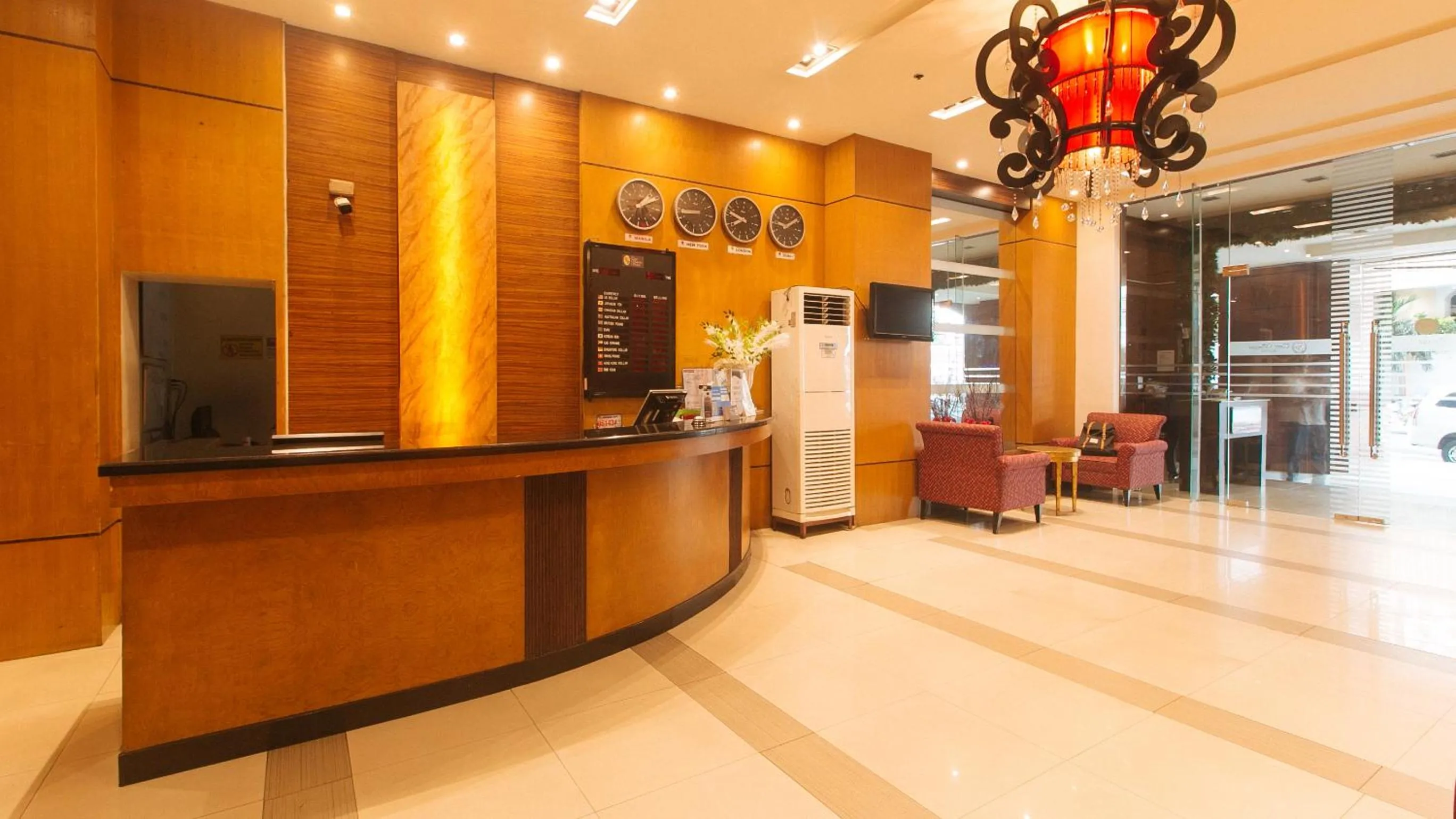 Lobby or reception in Torre Venezia Suites