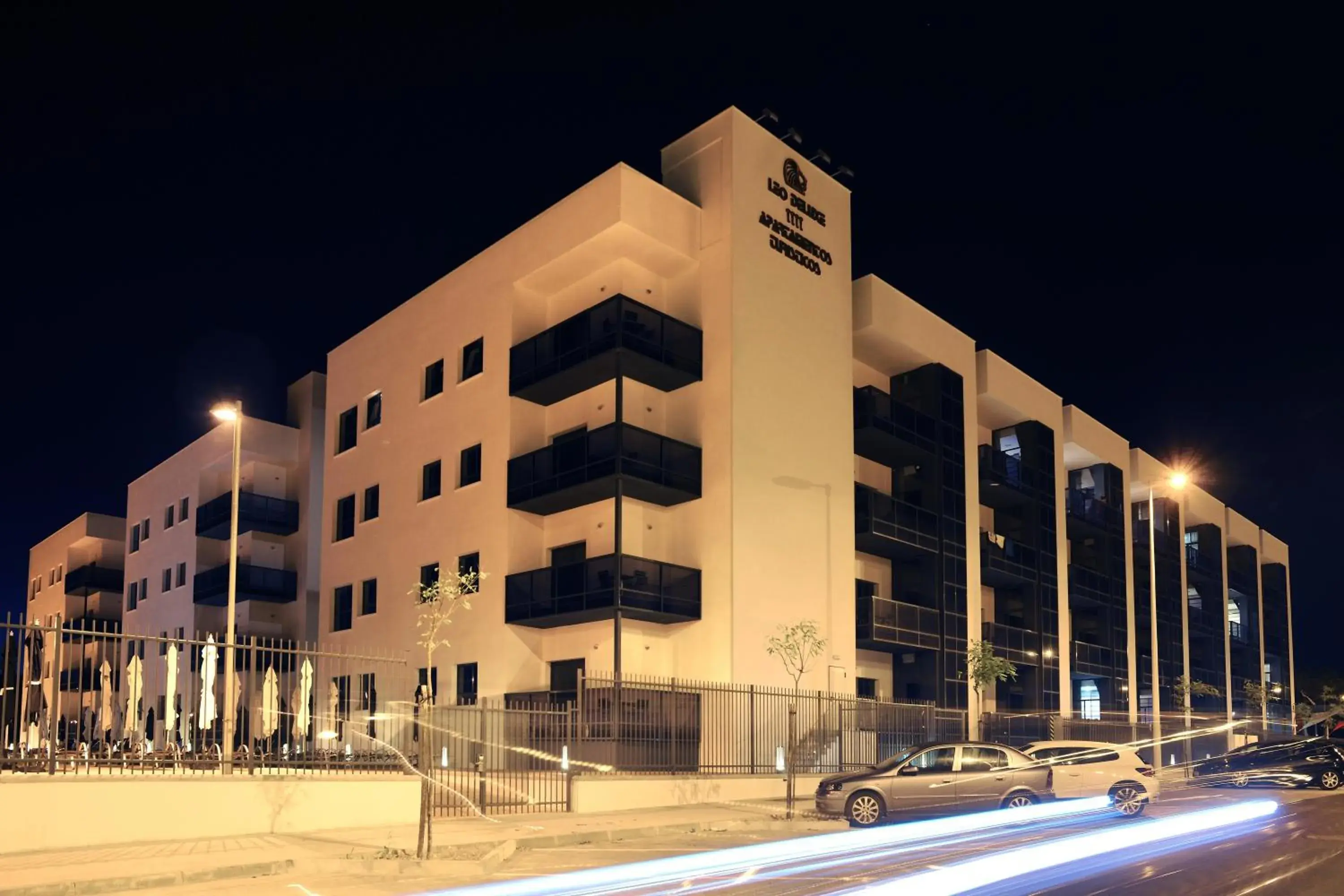 Property building in Leo Deluxe Punta Umbría Property building in Leo Deluxe Punta Umbría