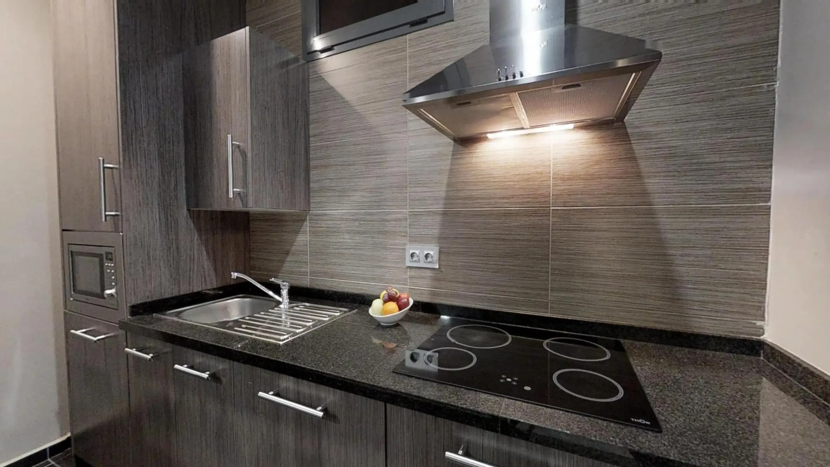 Kitchen or kitchenette in Leo Deluxe Punta Umbría Kitchen or kitchenette in Leo Deluxe Punta Umbría